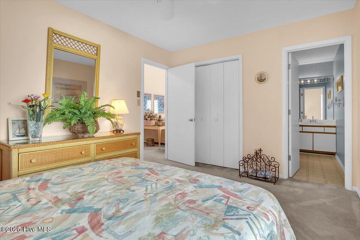 100527550 | Photo 26