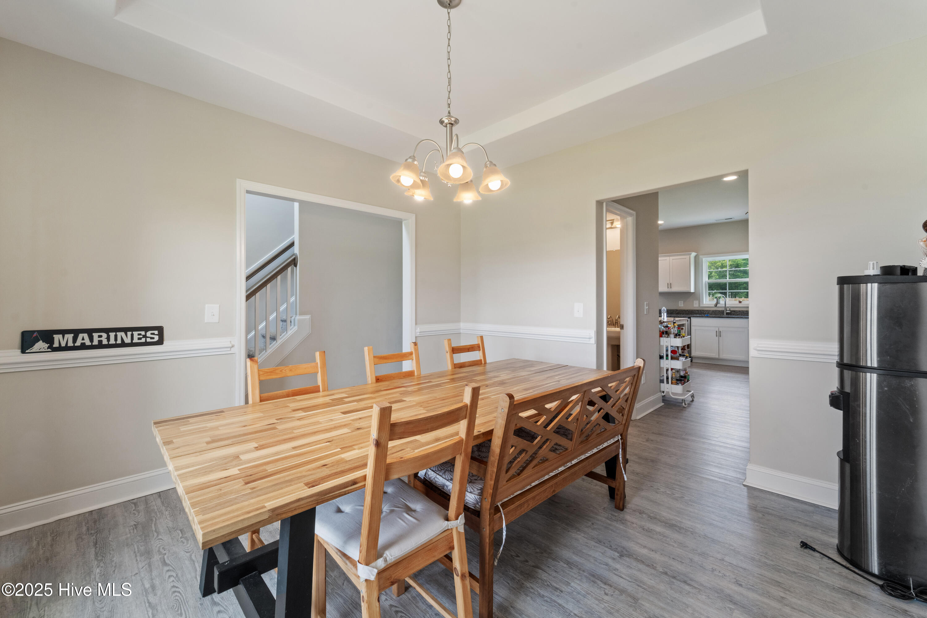 100533820 | Photo 28