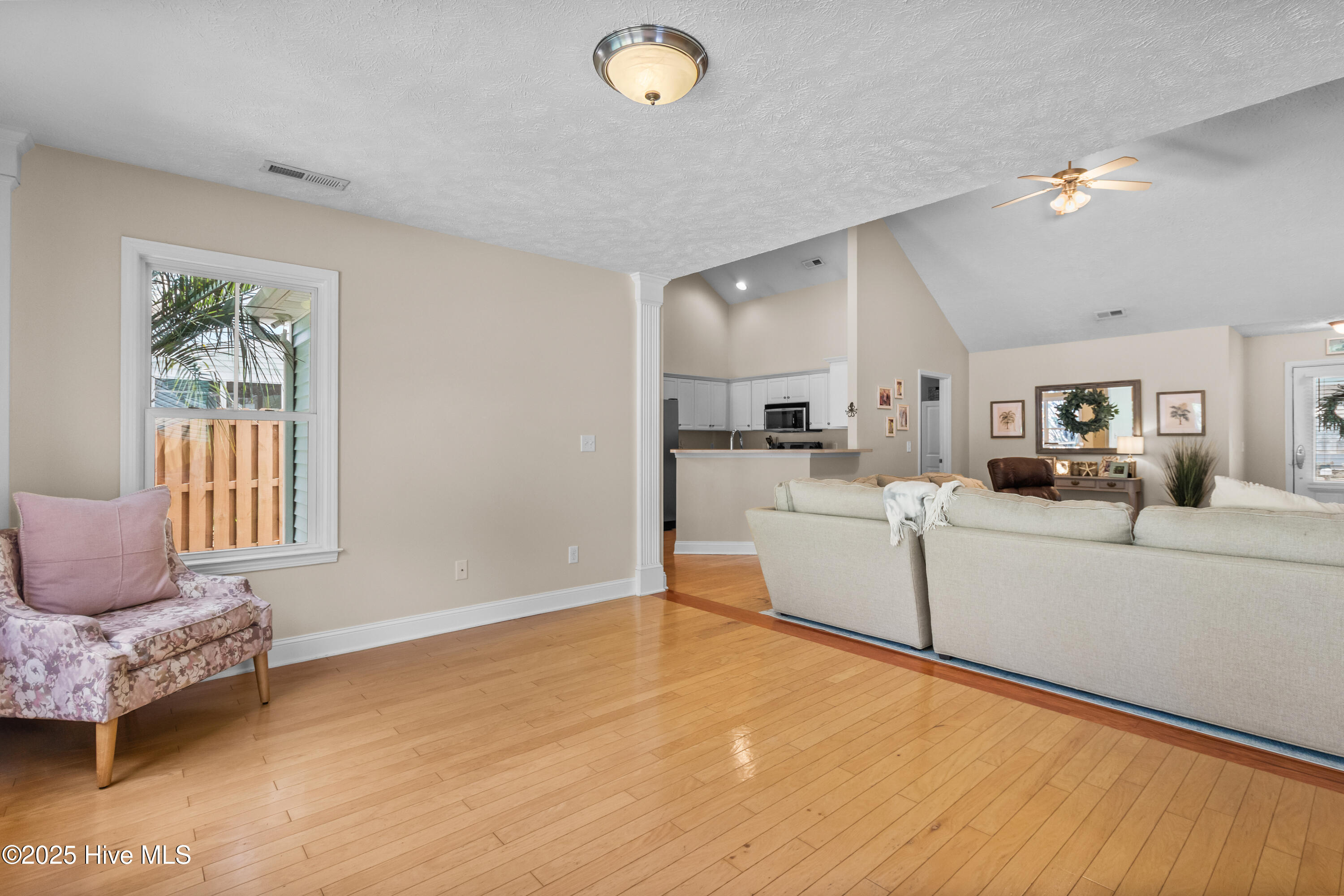 513 Catamaran Drive, Wilmington, NC 28412 – photo 16: 18_family room