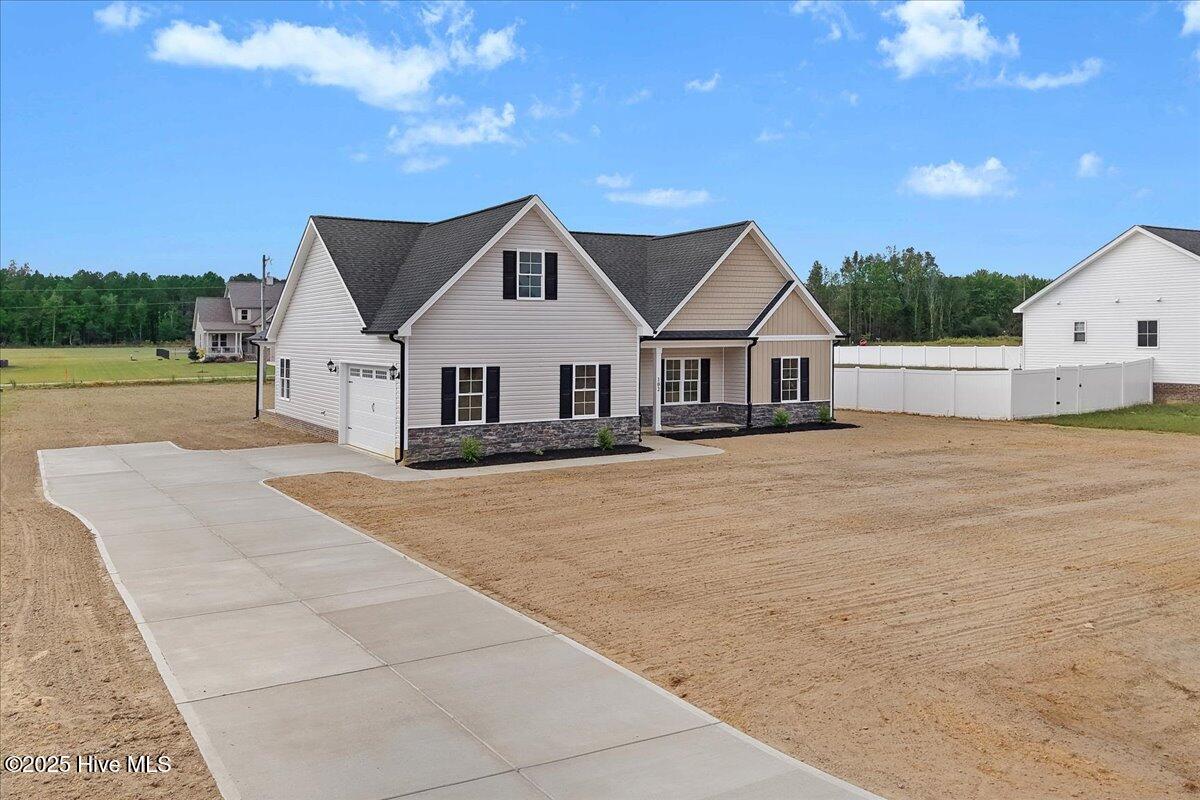 Homes for sale in Pikeville, NC | 102 Chester Pl, Pikeville, NC 27863 | MLS# 100519417