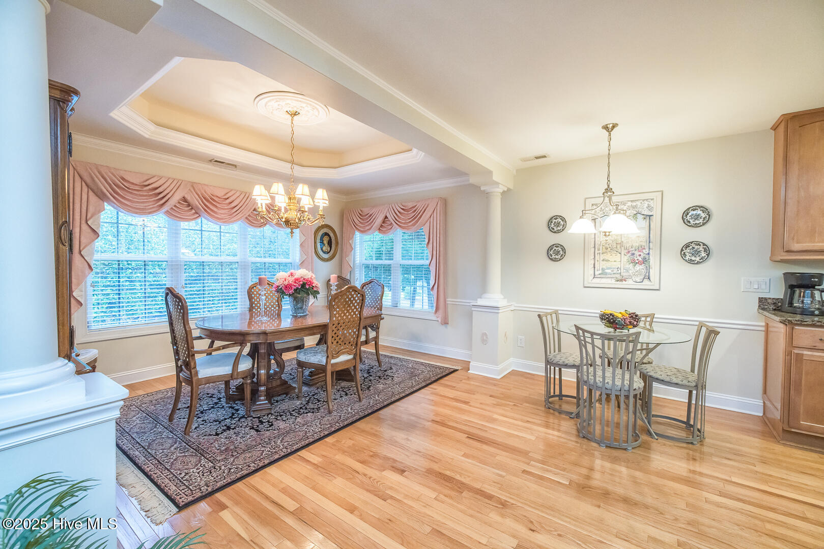 100538181 | Photo 25