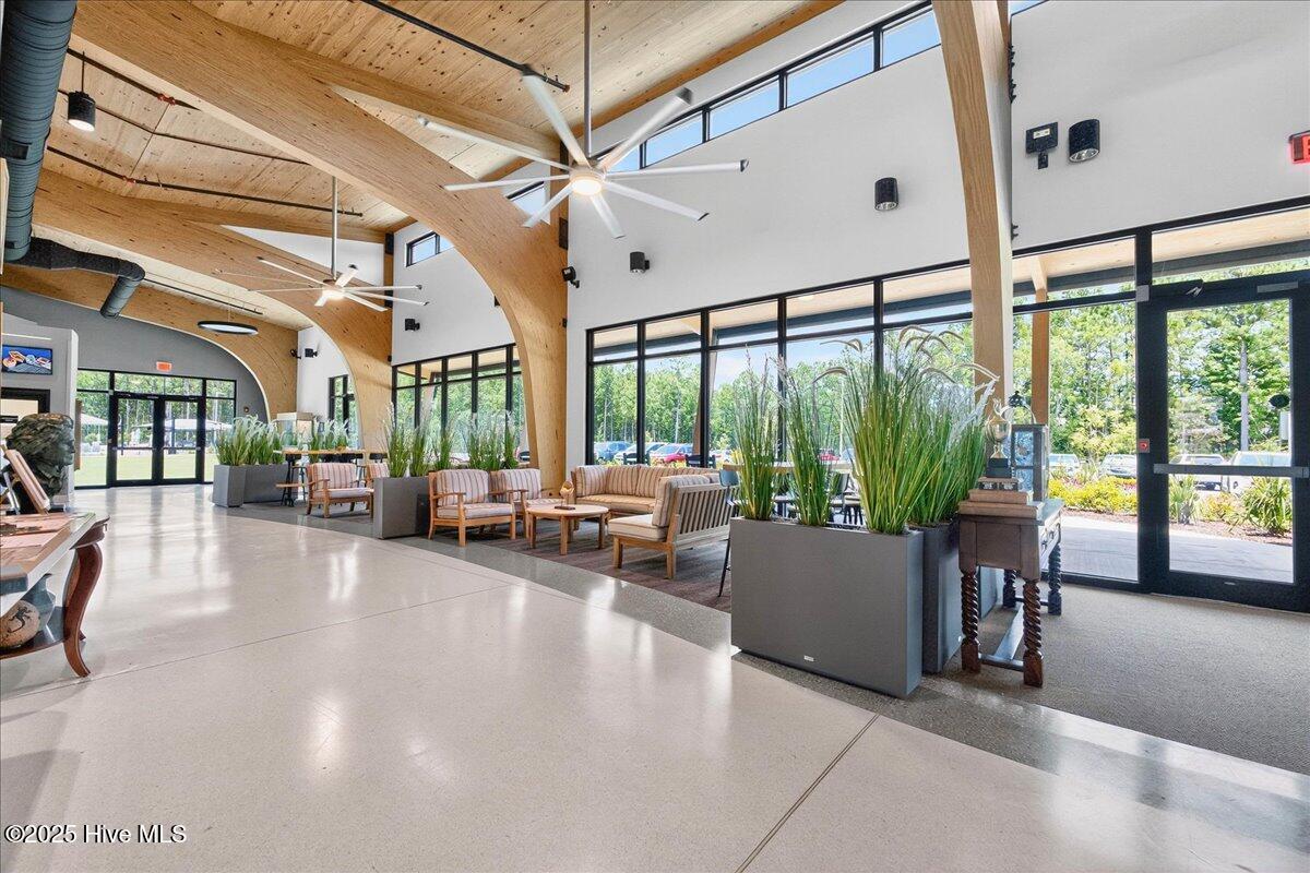 741 Highgate Place SW