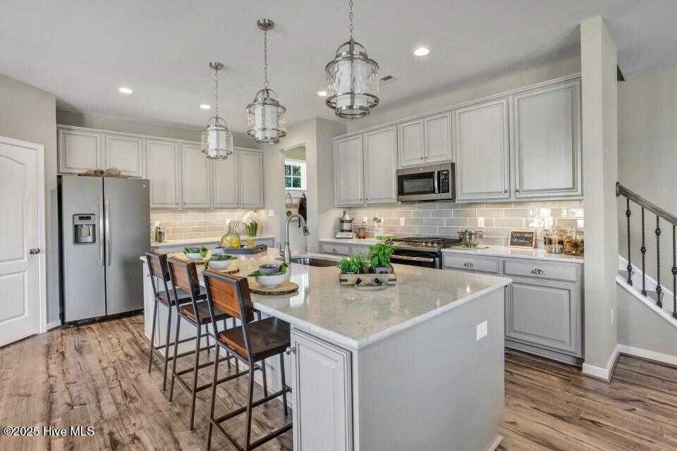 100545617 | Photo 13