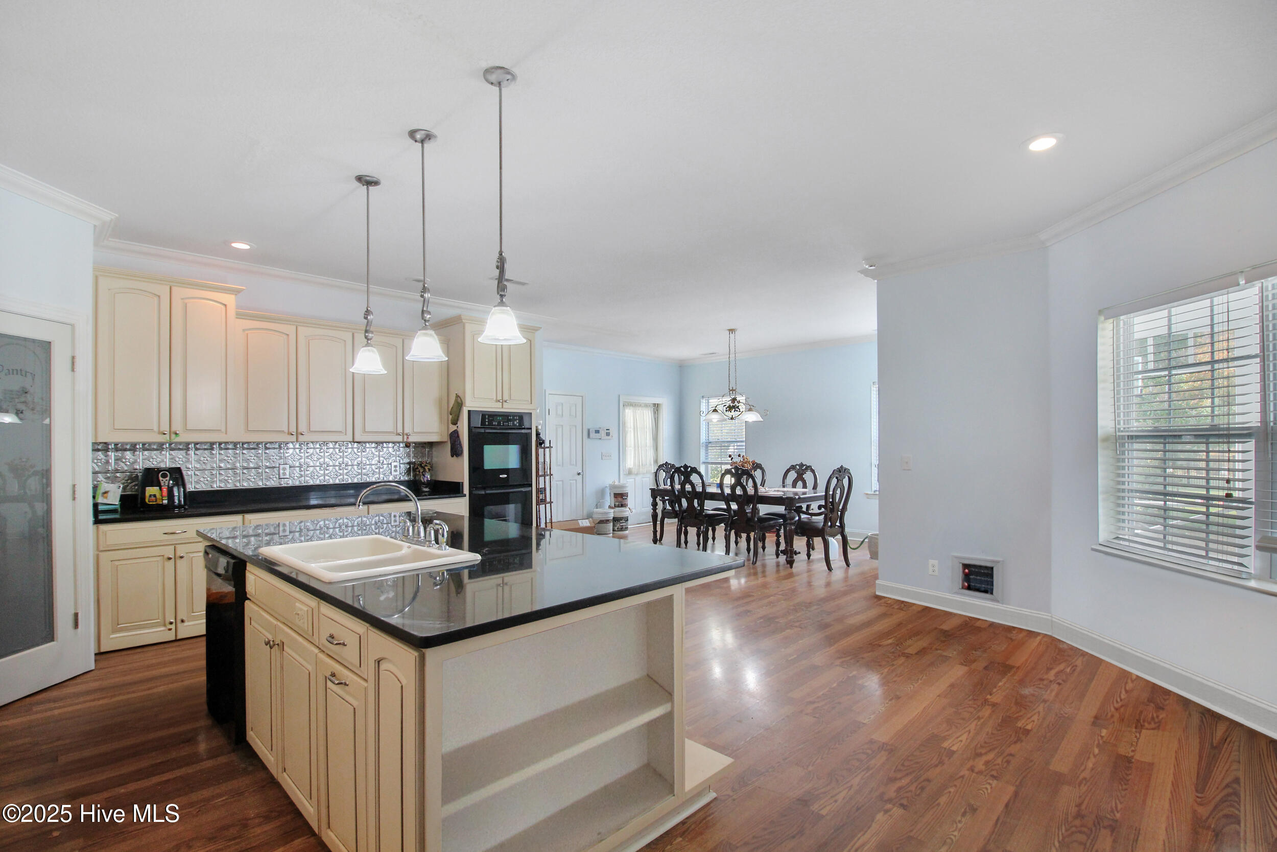 Homes for sale in Moyock, NC | 128 Creekside Dr, Moyock, NC 27958 | MLS# 100540213