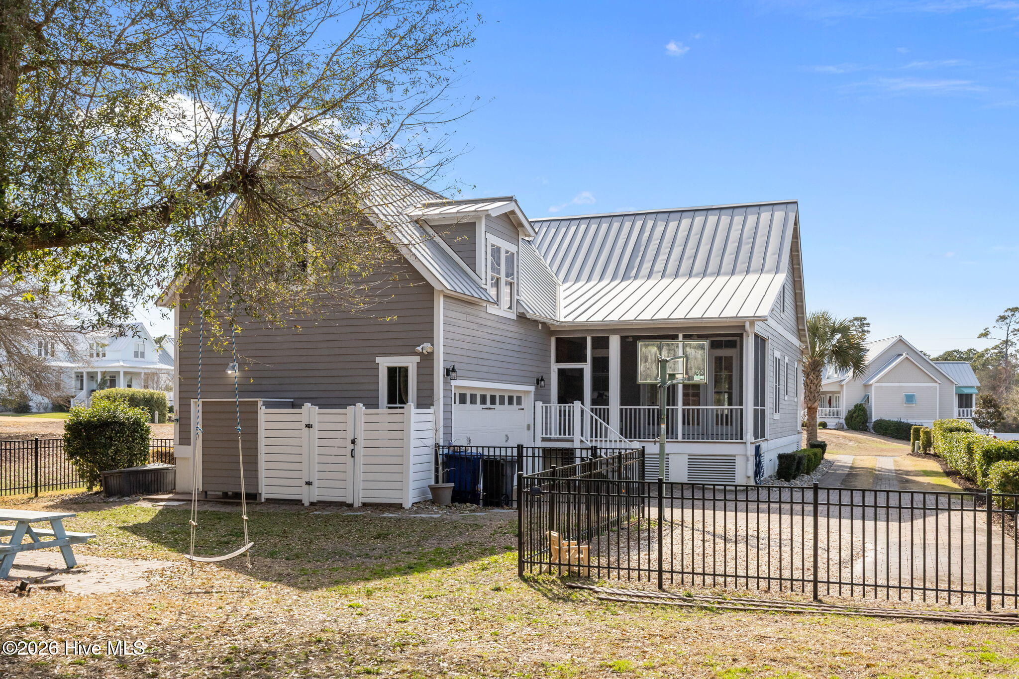 100558576 | Photo 60