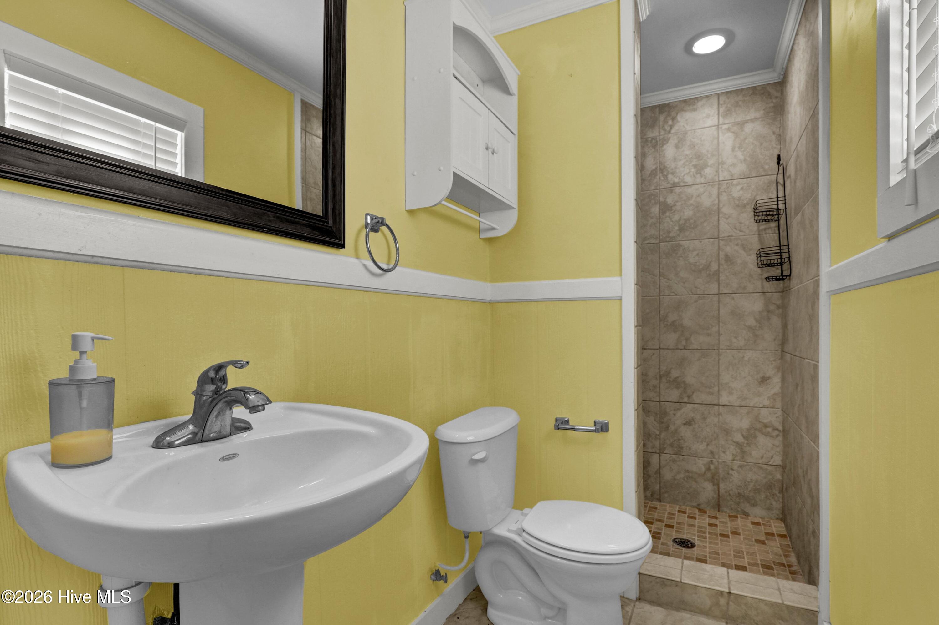 100489094 | Photo 36