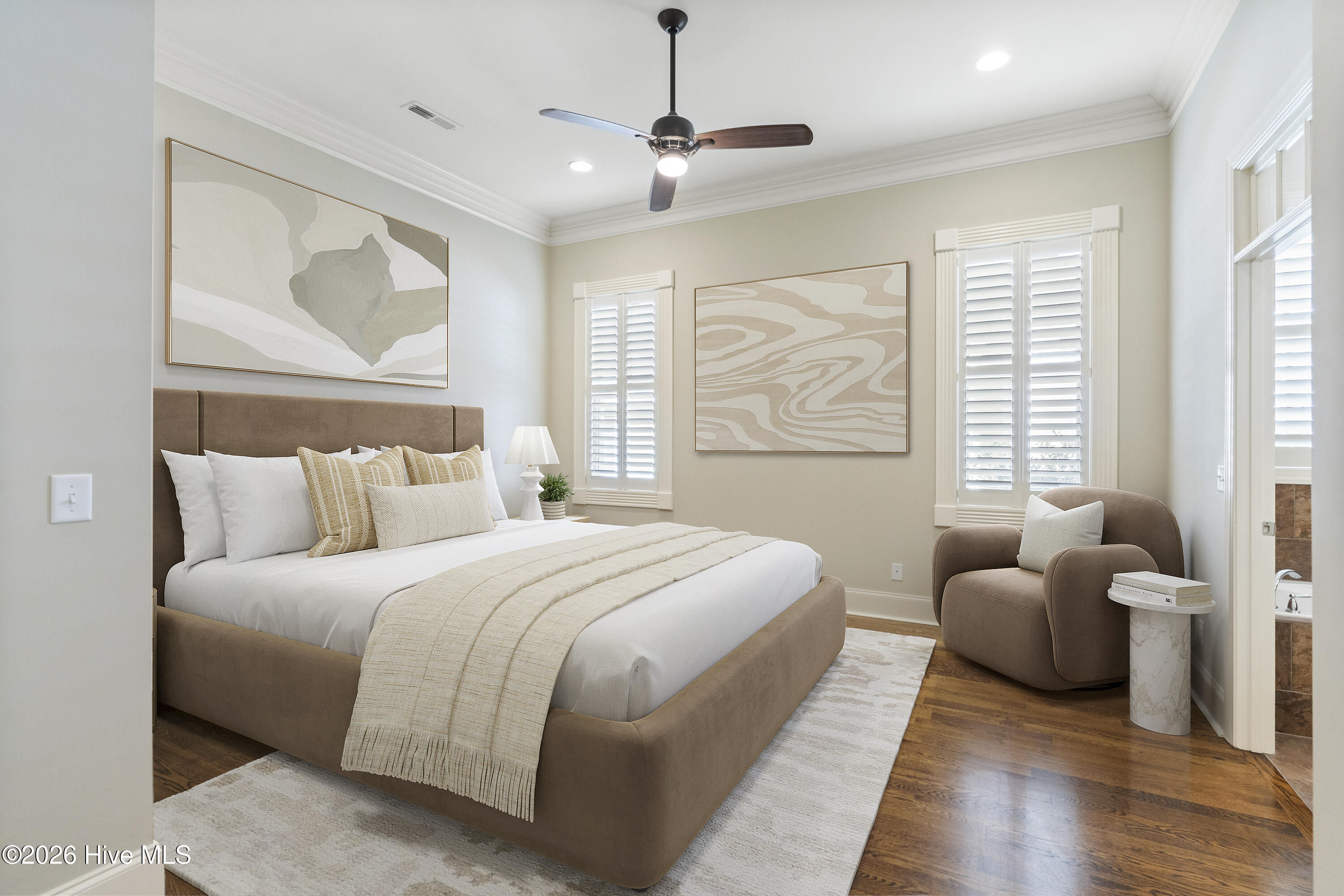 100537551 | Photo 36