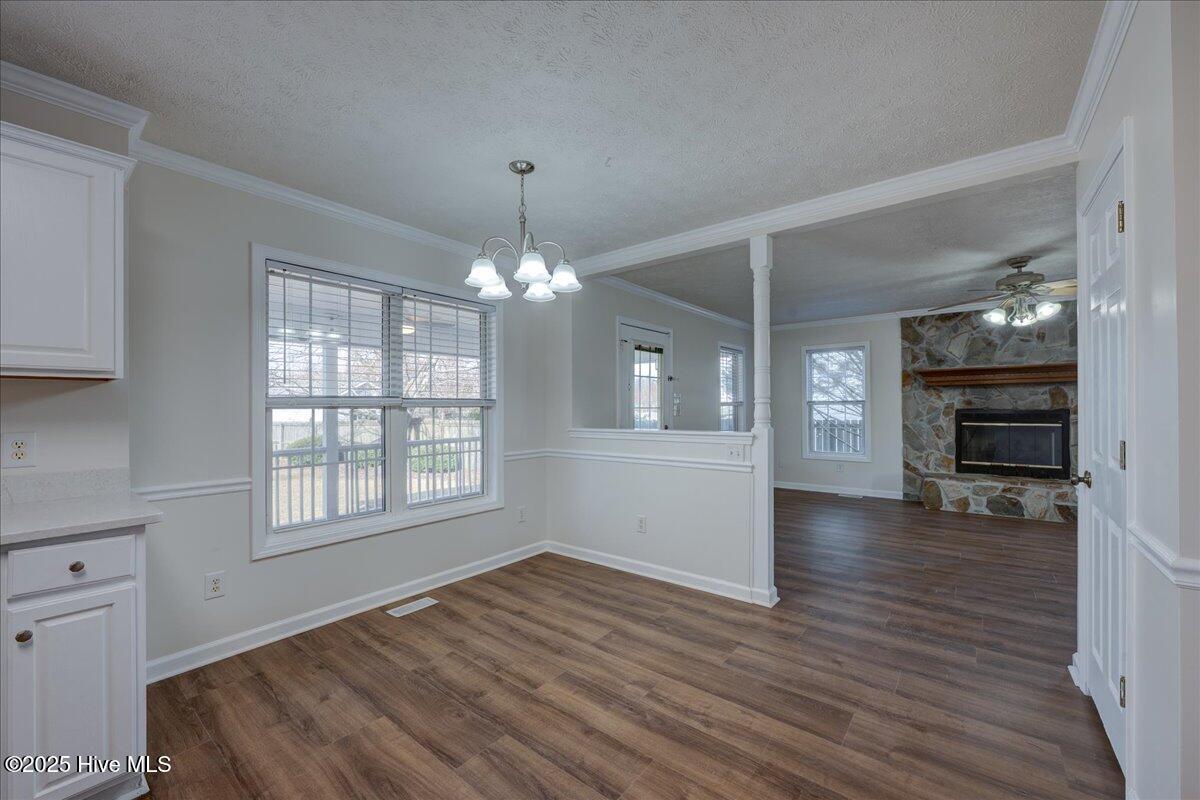 100546036 | Photo 33