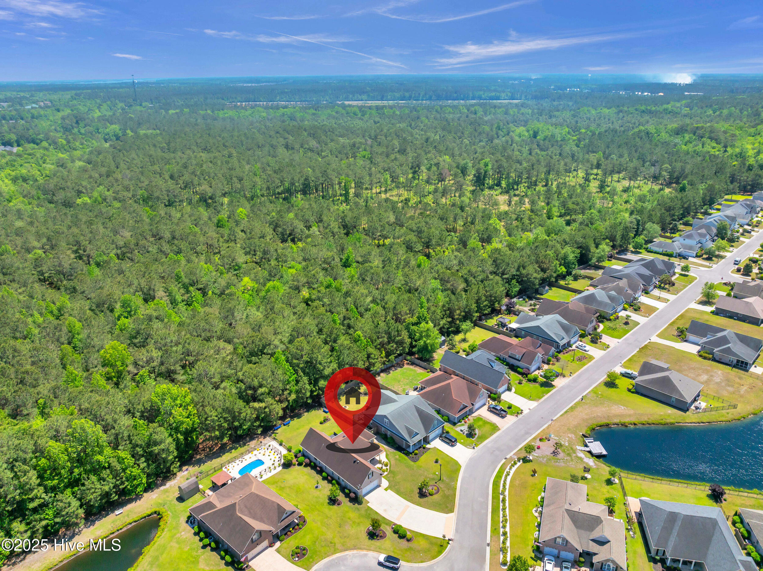 100506043 | Photo 58