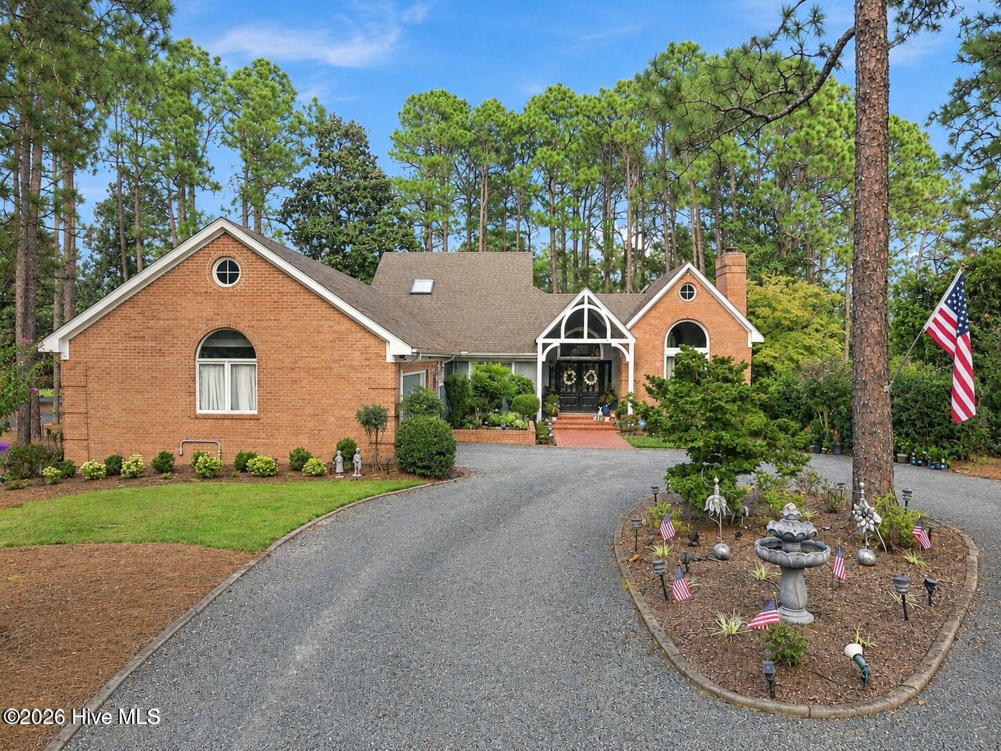 Photo 2 of Single family home for sale at 64 Pinewild Dr, Pinehurst, NC 28374 | MLS# 100604533 | Listing updated on 2026-09-20