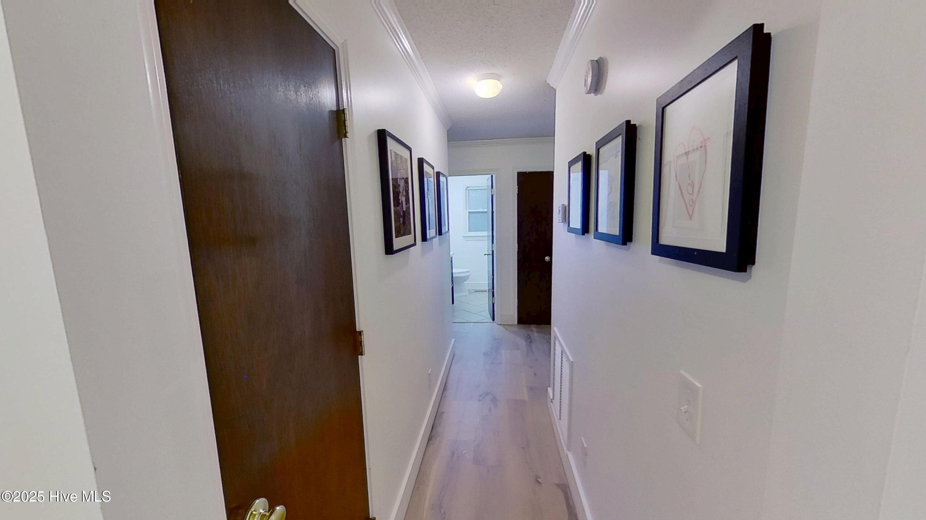 100544095 | Photo 25