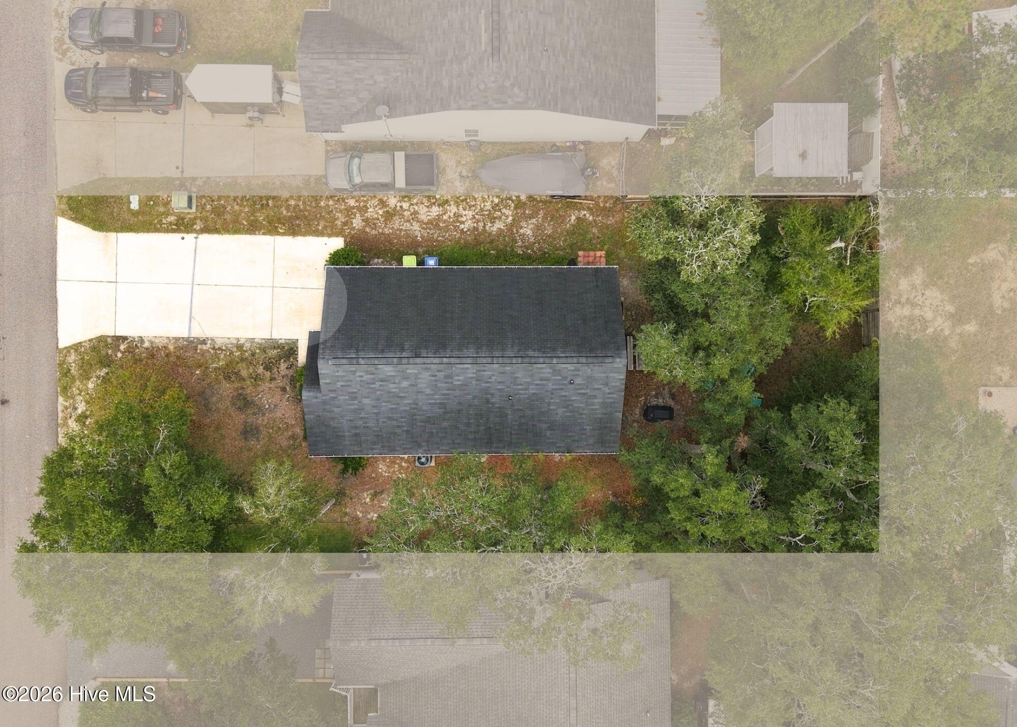 Photo 4 of Single family home for sale at 126 NW 8th Street, Oak Island, NC 28465 | MLS# 100604490 | Listing updated on 2026-10-07