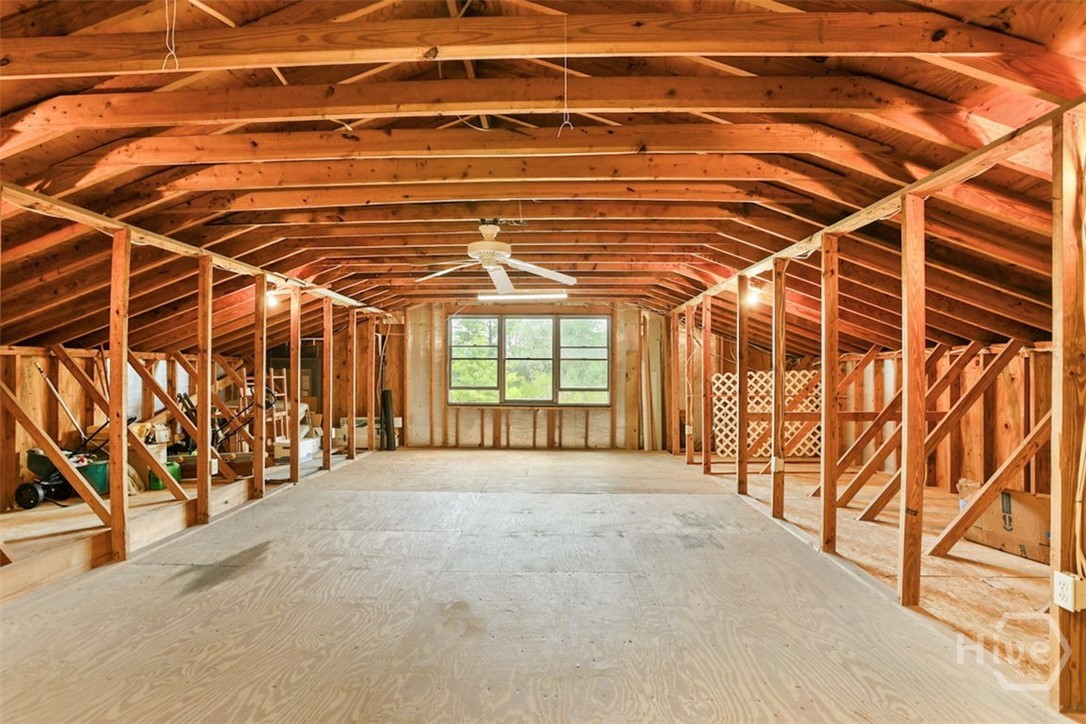 221 Lakeshore Drive