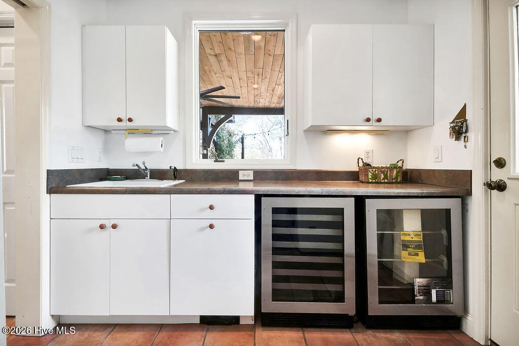 100564190 | Photo 28