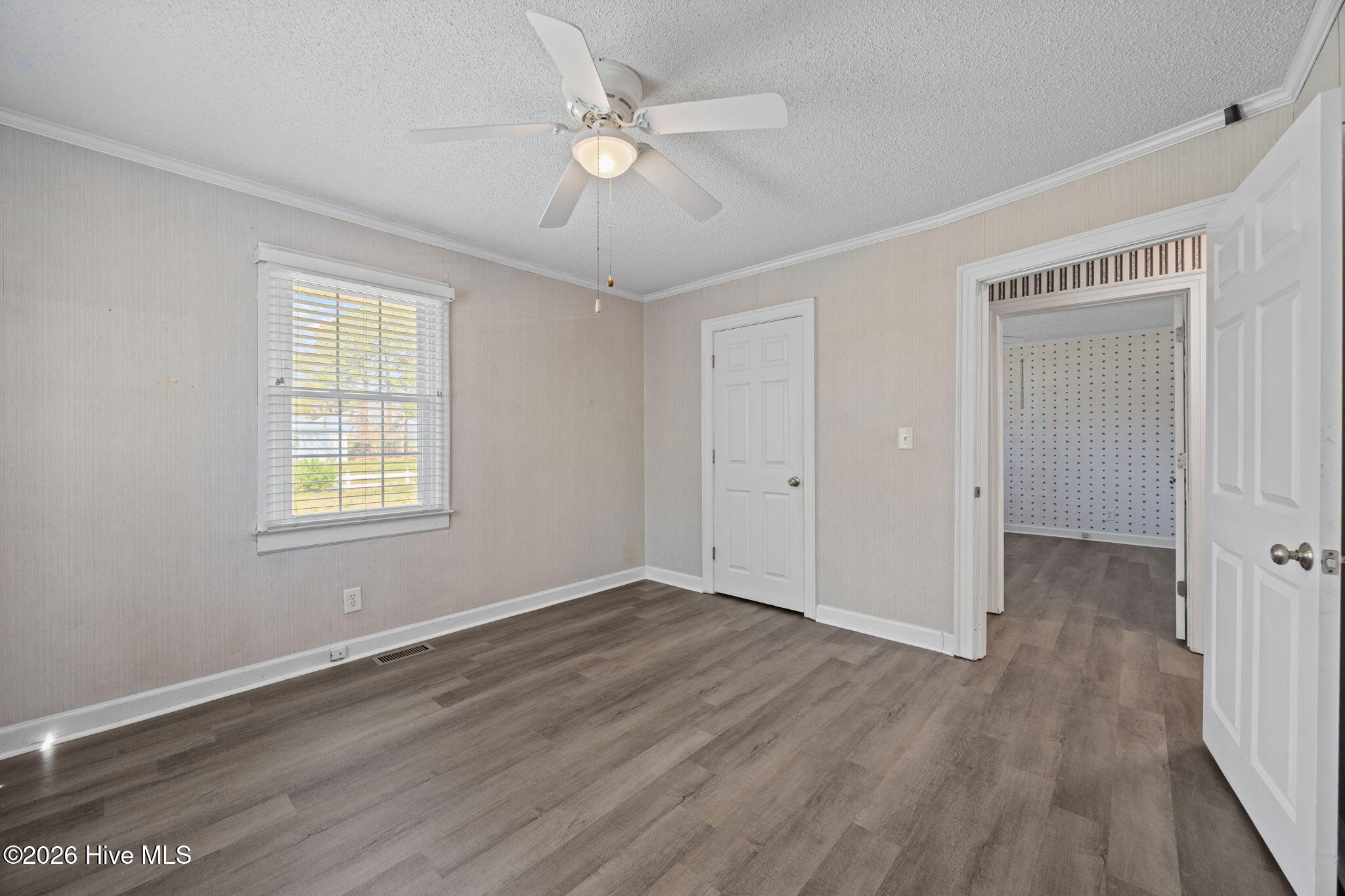 2882 Ivy Road, Greenville, NC, 27858