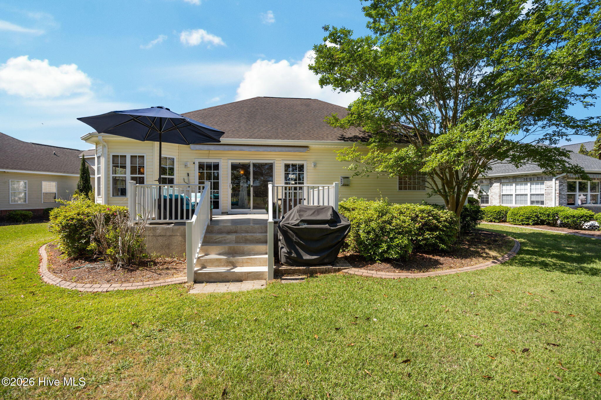 100569255 | Photo 30