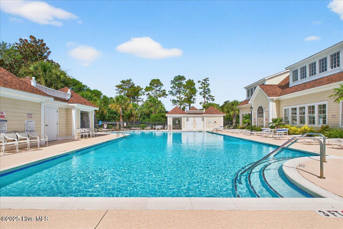 100530632 | Photo 84