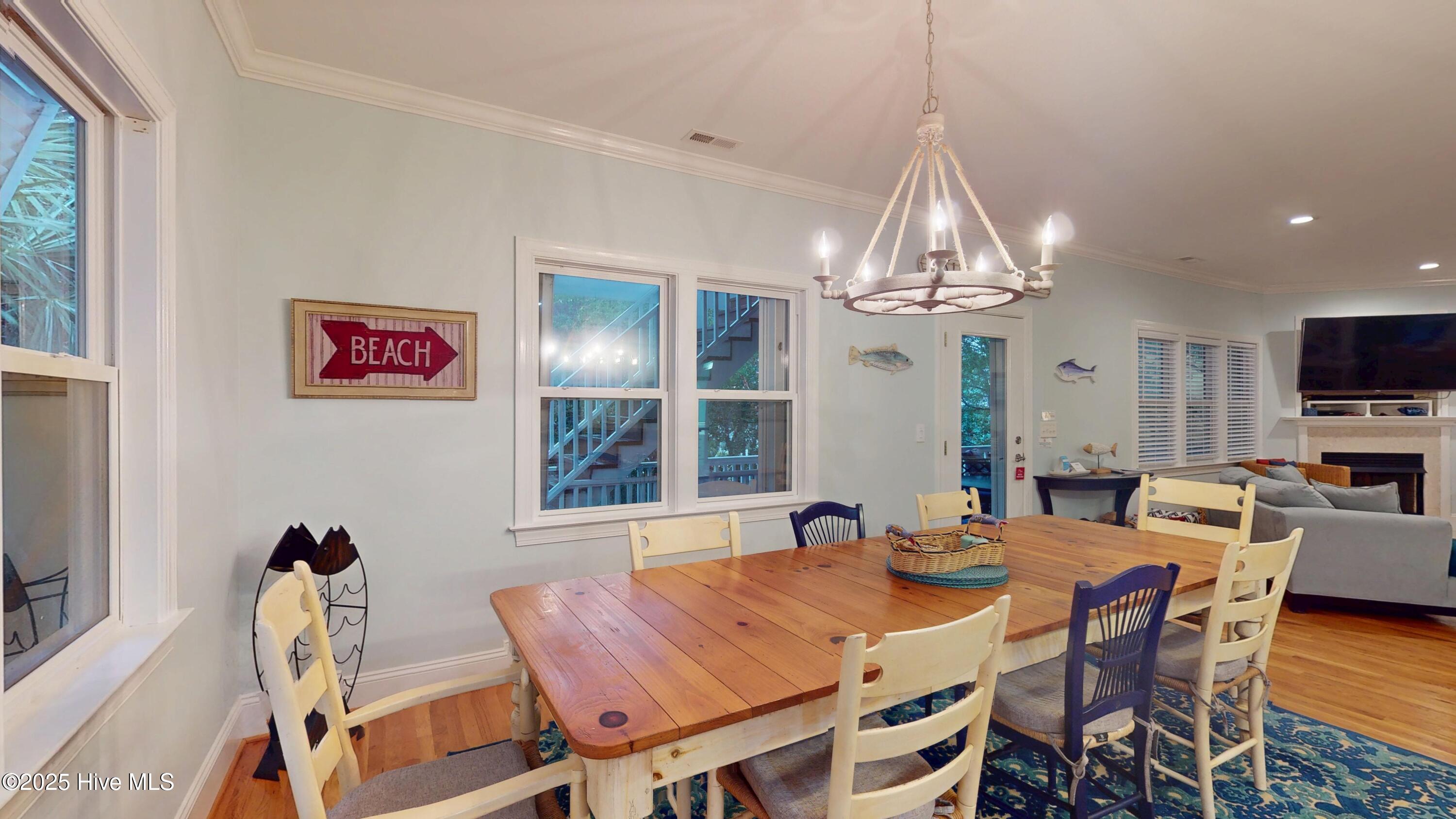 100544157 | Photo 16