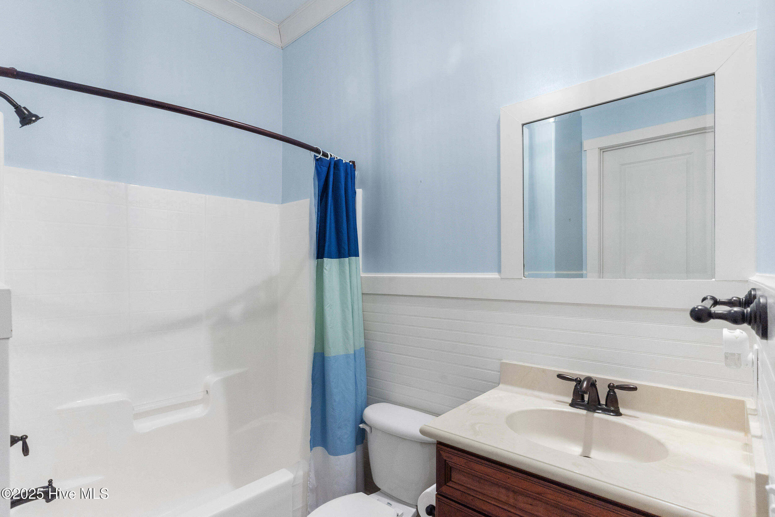 100524875 | Photo 28