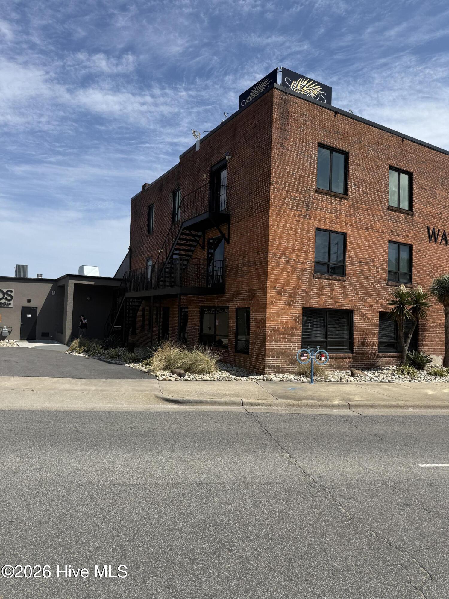 2nd image of 400 S Water St #302, Elizabeth City, NC 27909 | MLS# 100598623