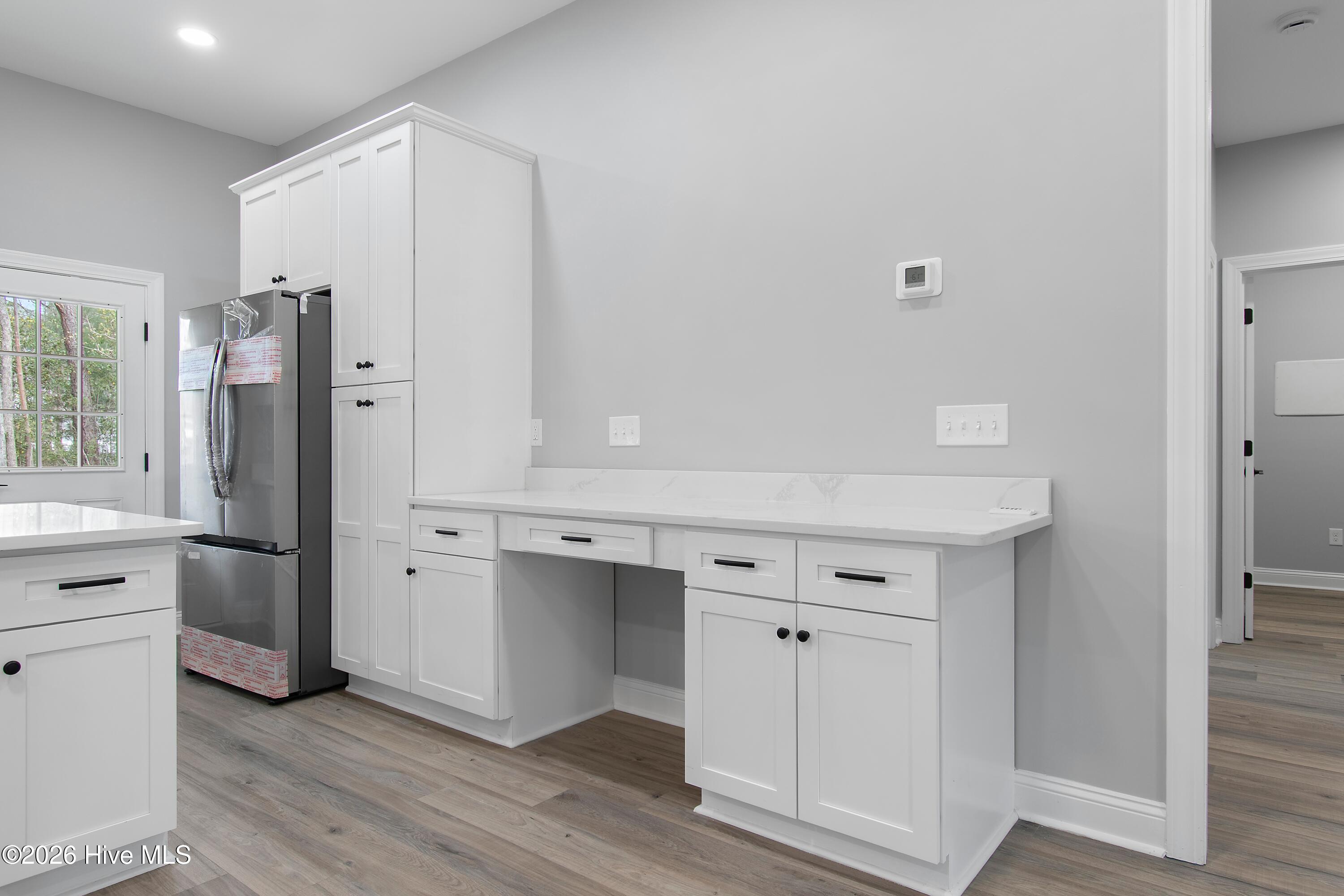 100563159 | Photo 15