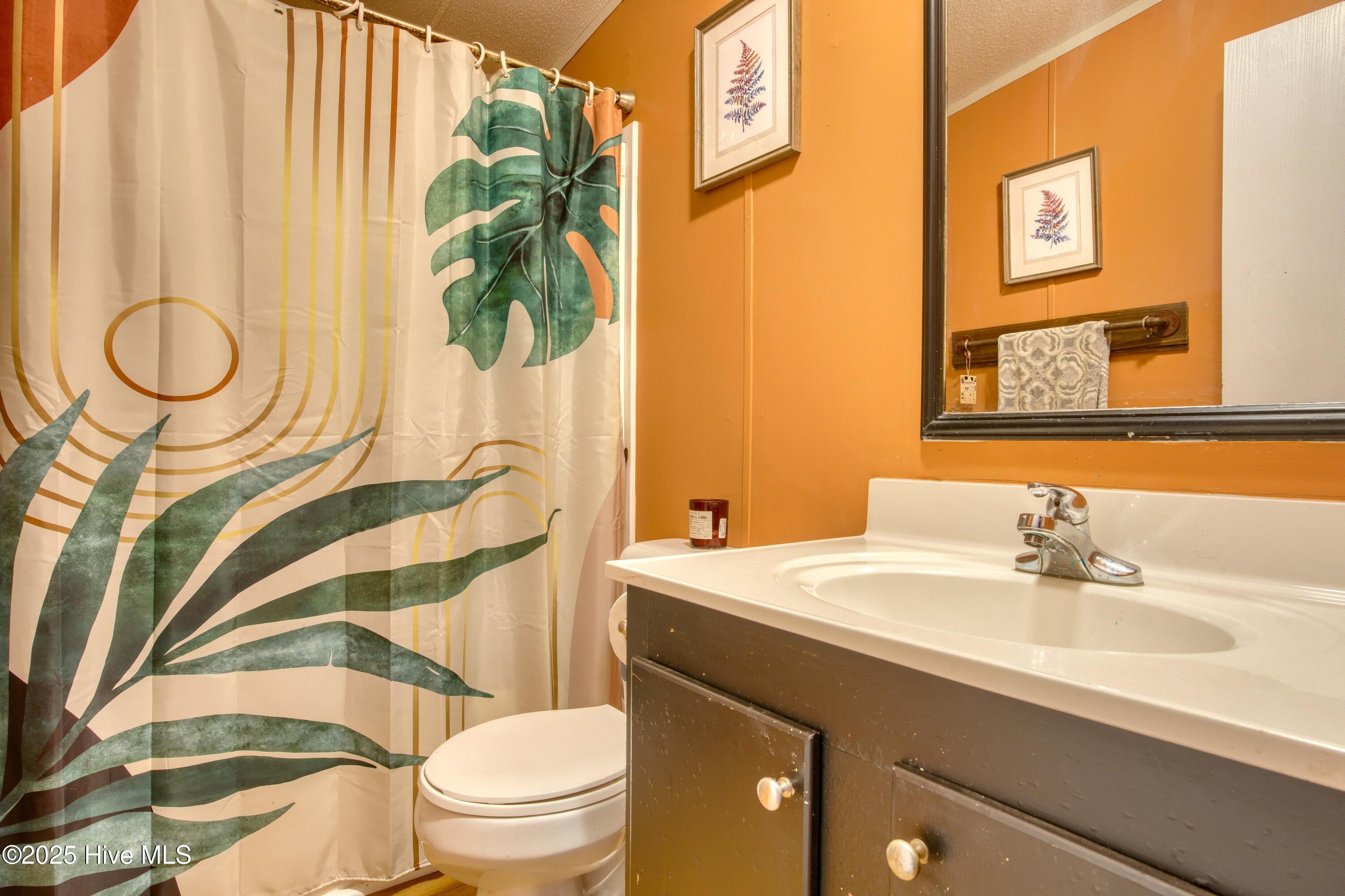 100539852 | Photo 23