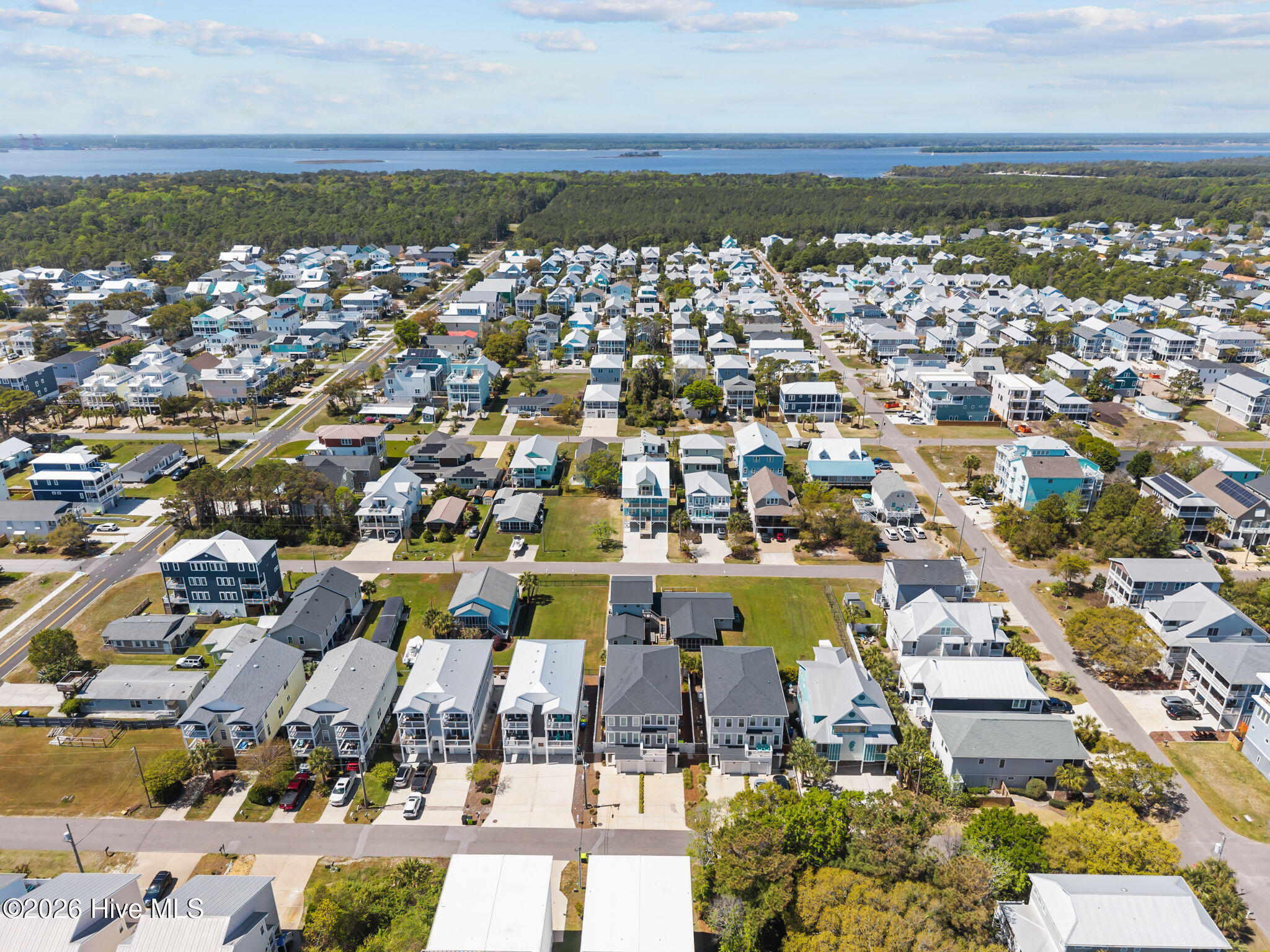 100565767 | Photo 49