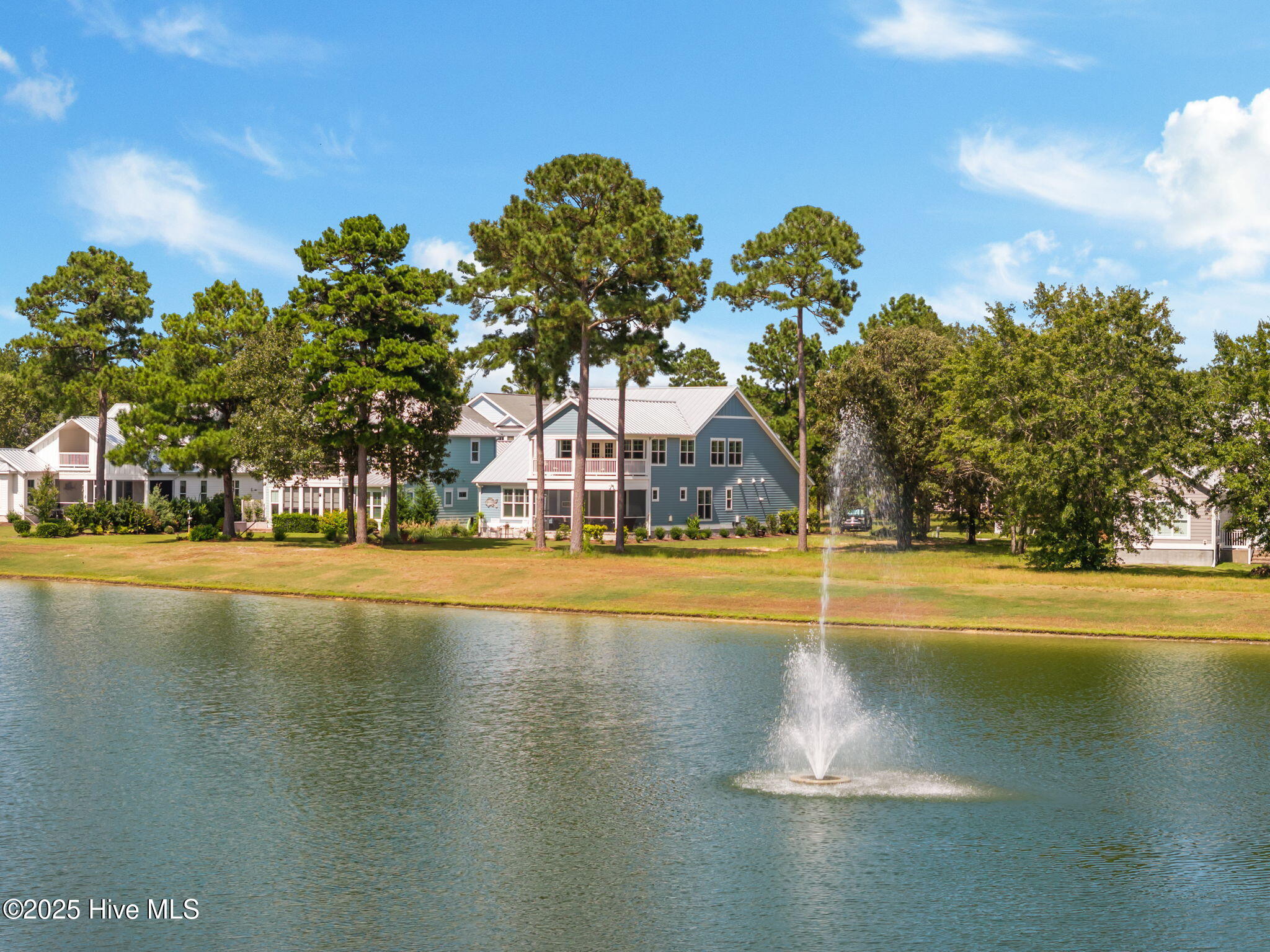 100526969 | Photo 55