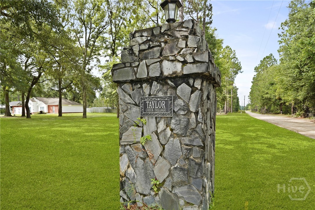 Homes for sale in Ludowici, GA | 172 Taylor Creek Dr Ne, Ludowici, GA 31316 | MLS# SA333701