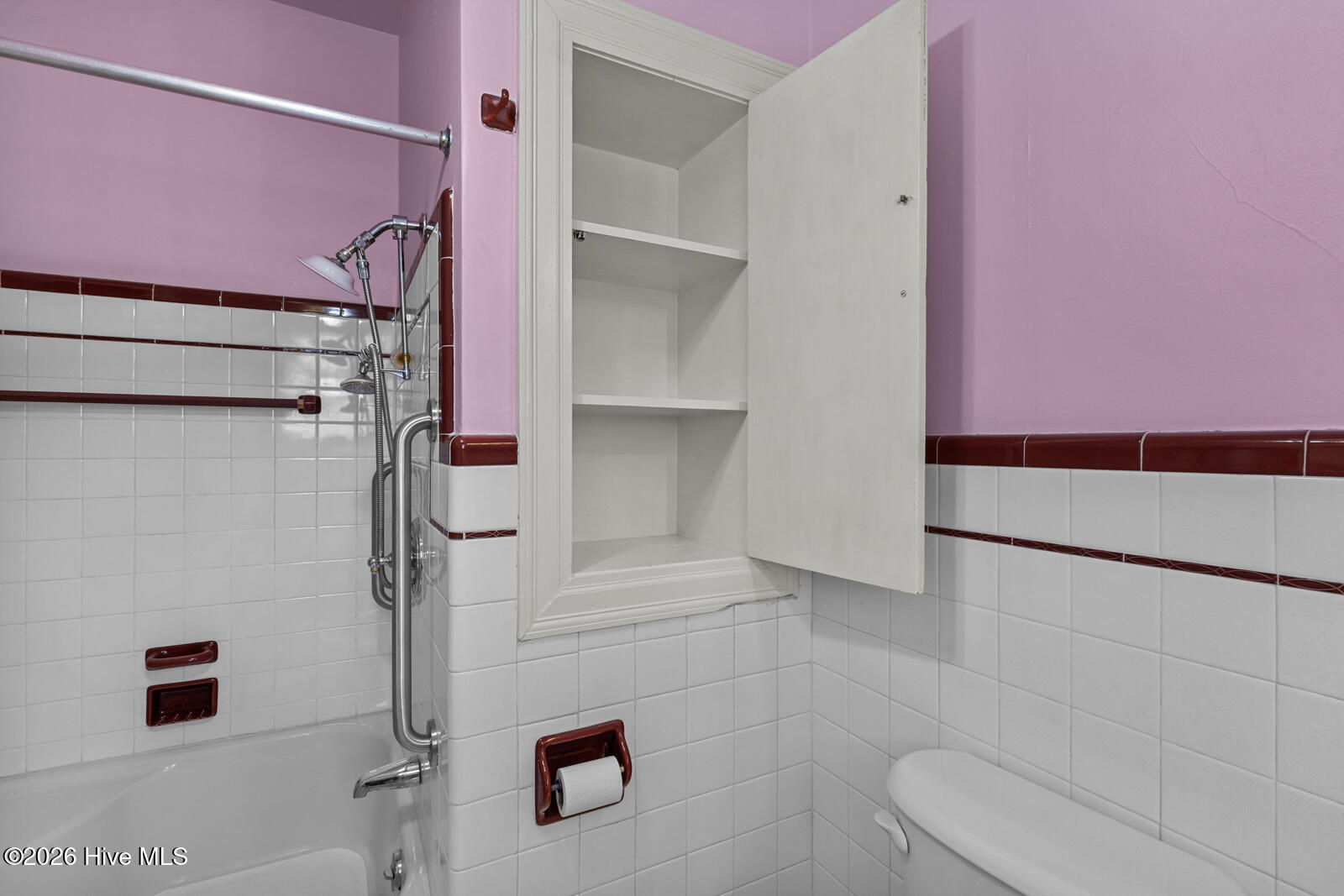 100557416 | Photo 47