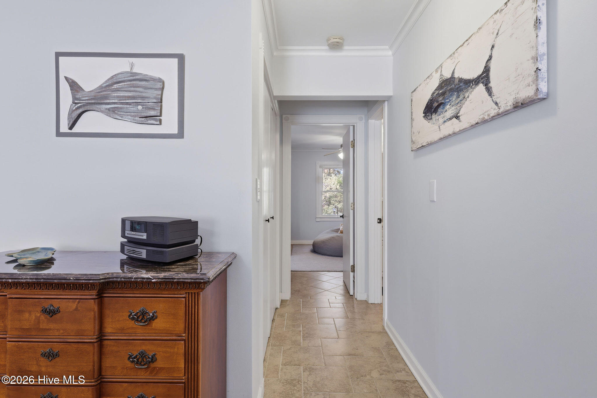 100564748 | Photo 40