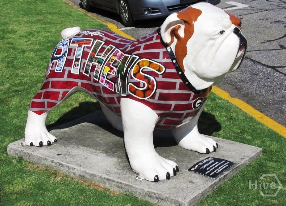 UGA Bulldog Statue - GOO DAWGS!
