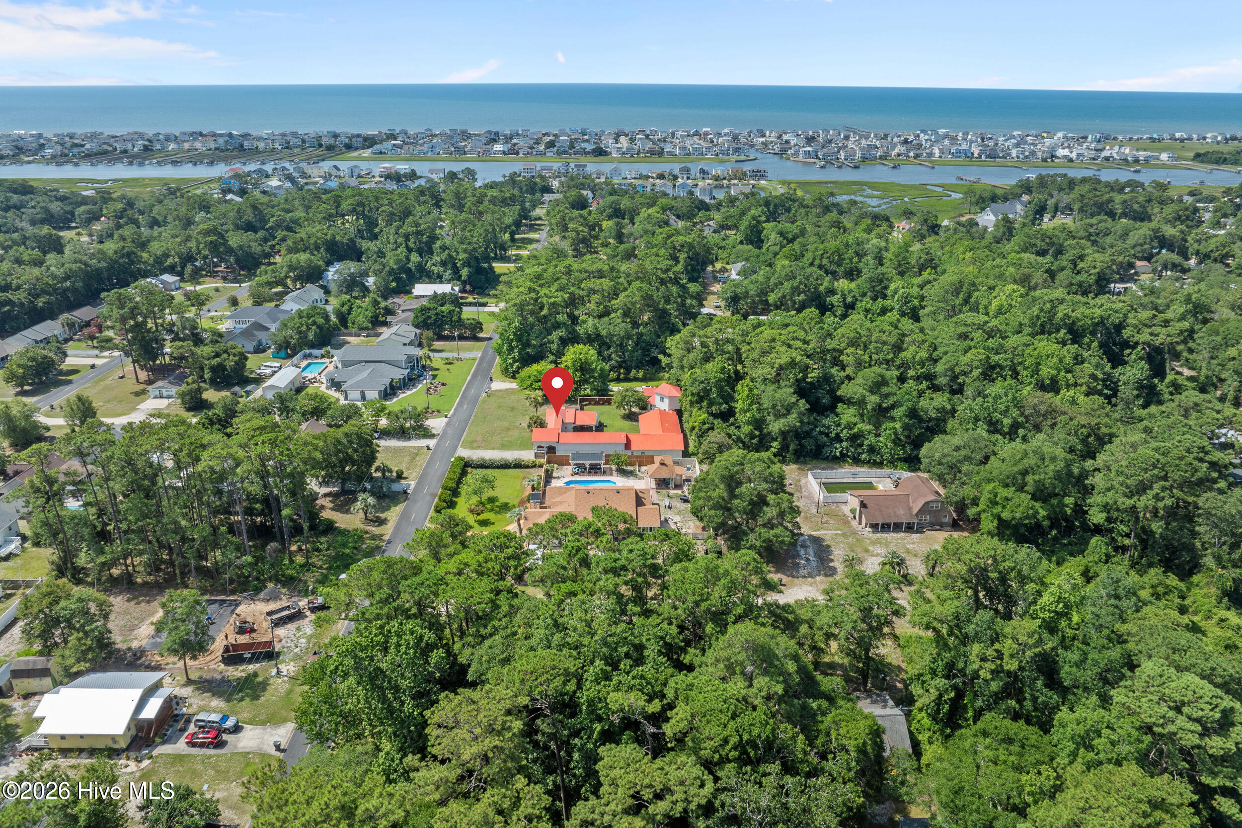 100548426 | Photo 52