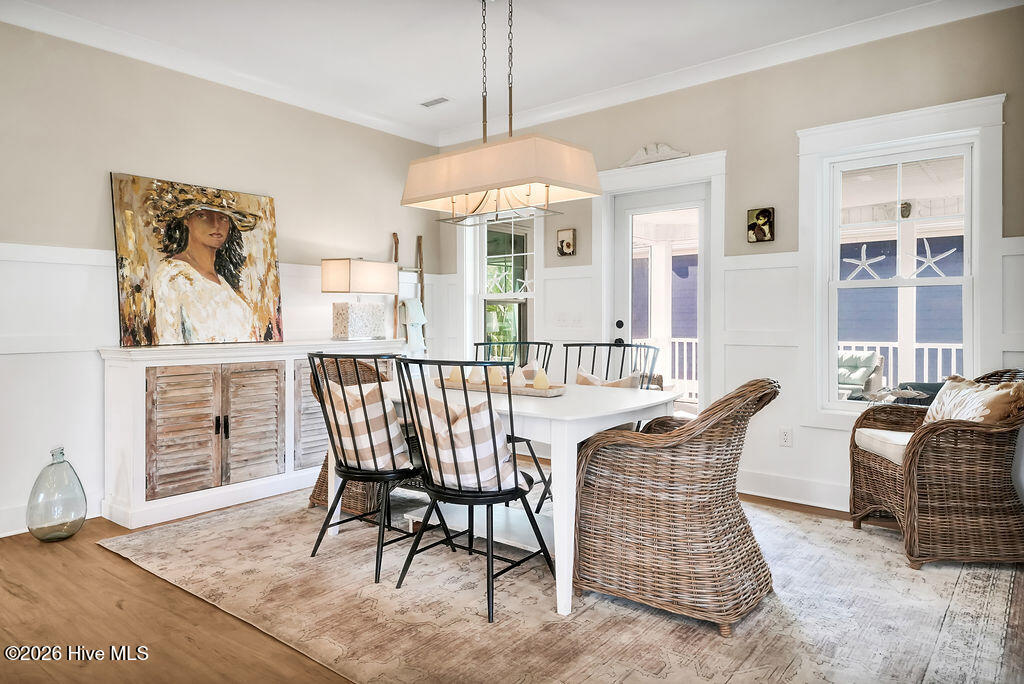 100561148 | Photo 16