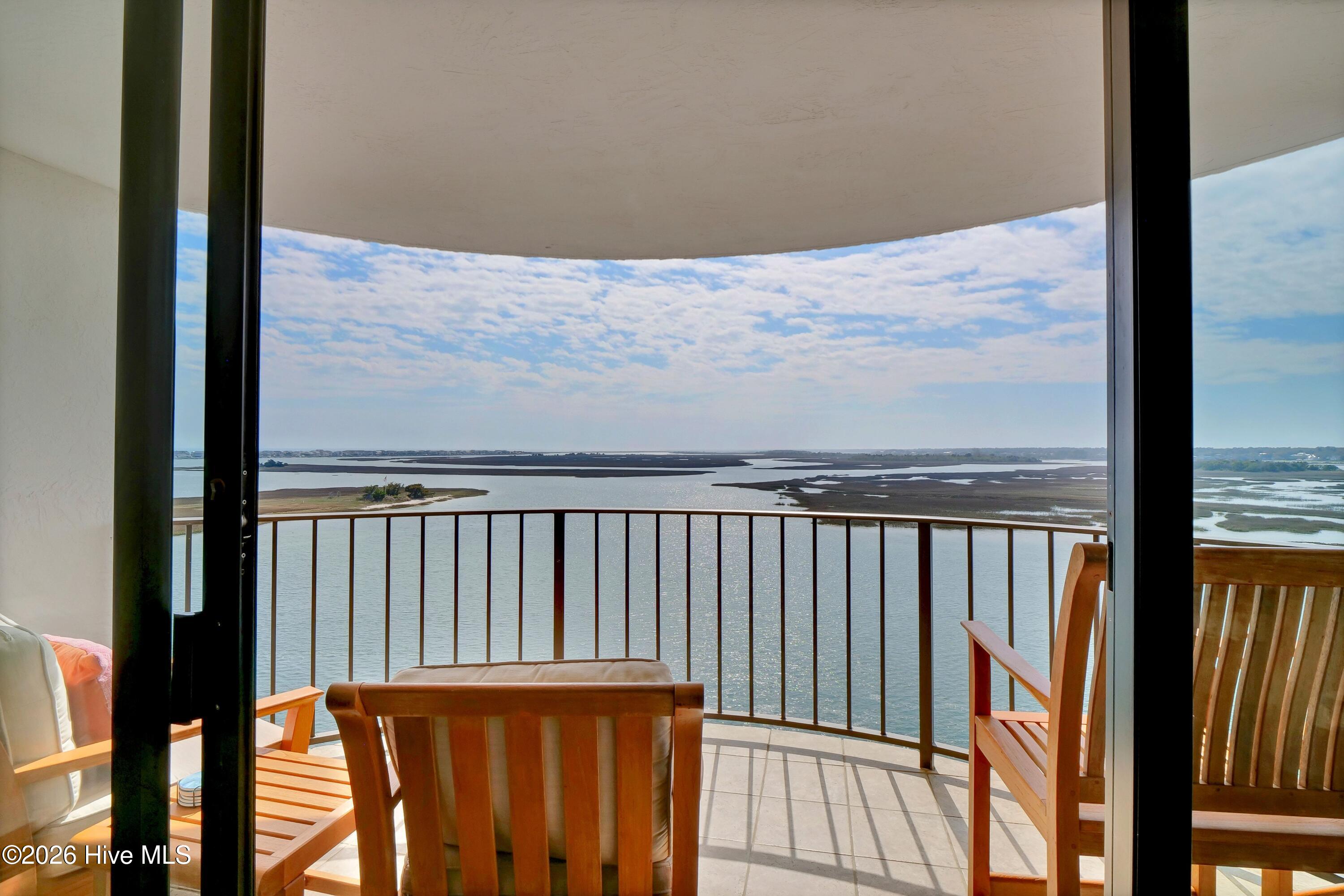 100559794 | Photo 16