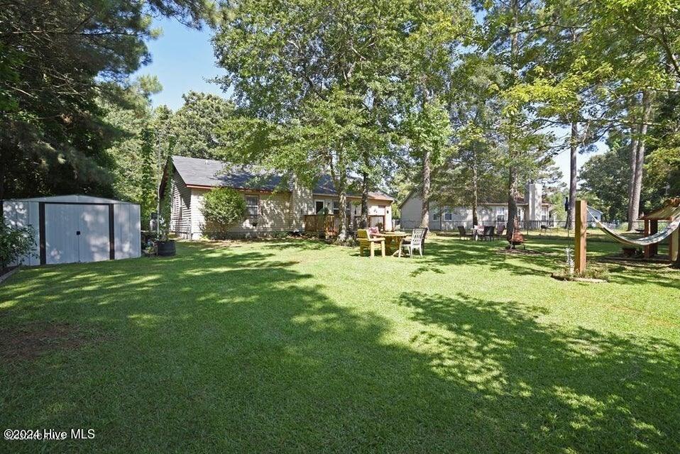 100558588 | Photo 22