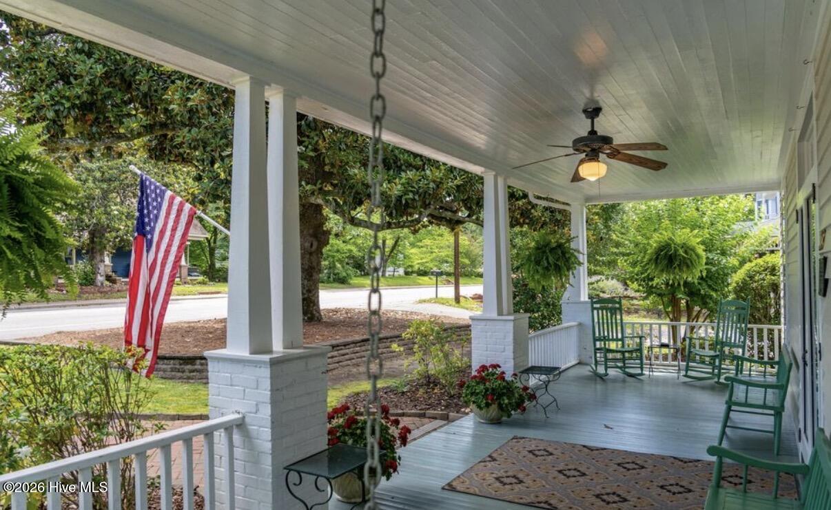 Homes for sale in Carthage, NC | 303 Mcreynolds St, Carthage, NC 28327 | MLS# 100553093