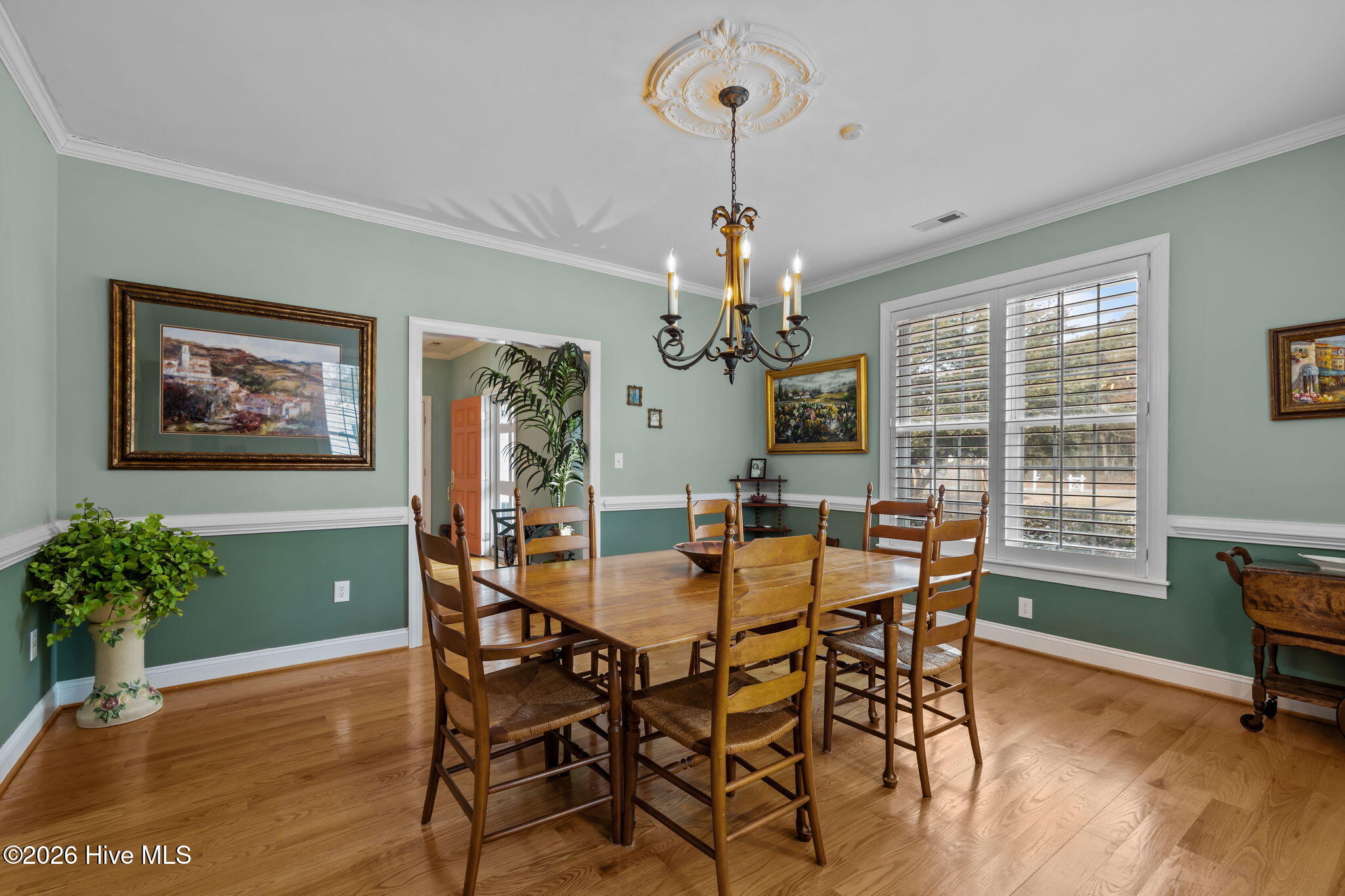 100555353 | Photo 17