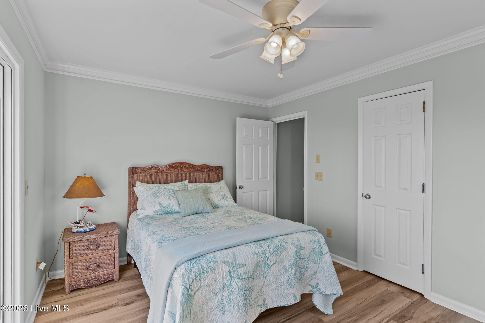 100553144 | Photo 29