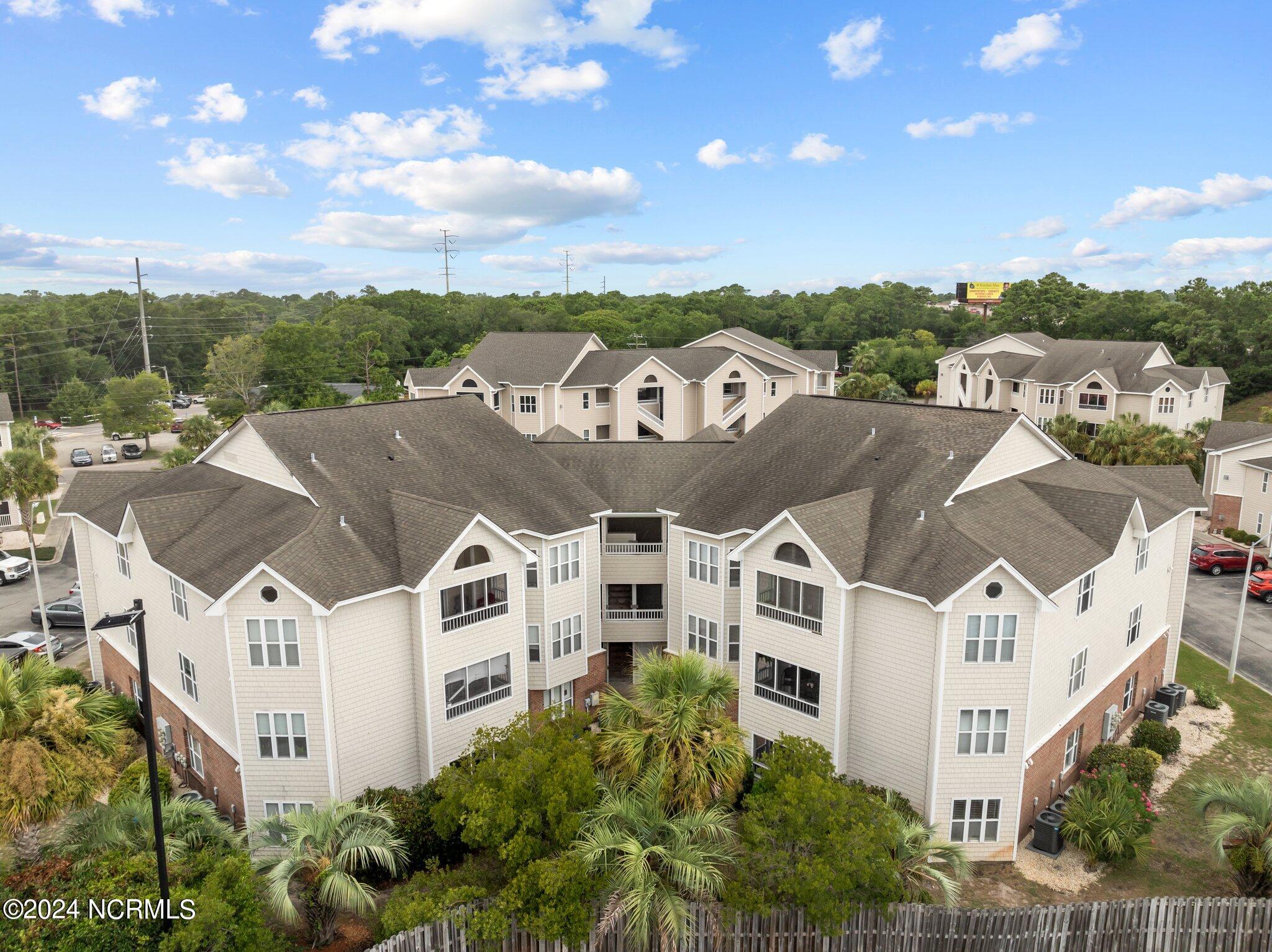 100537994 | Photo 50