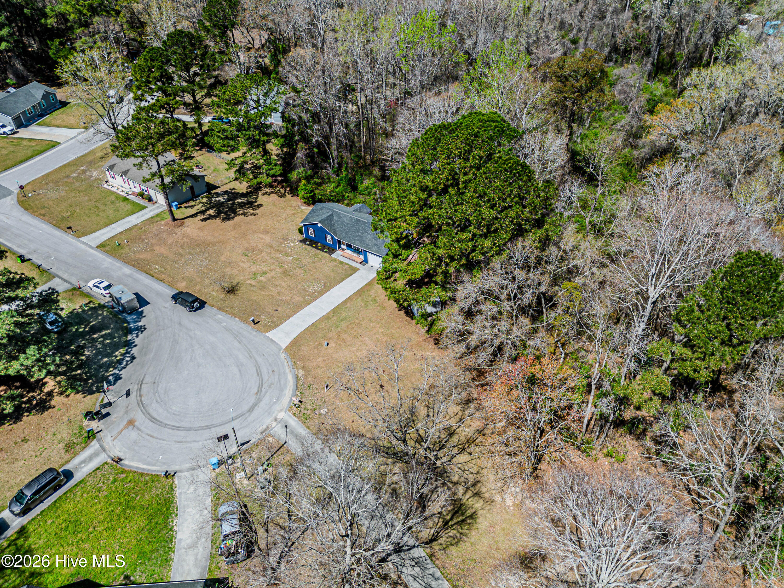 100564633 | Photo 69