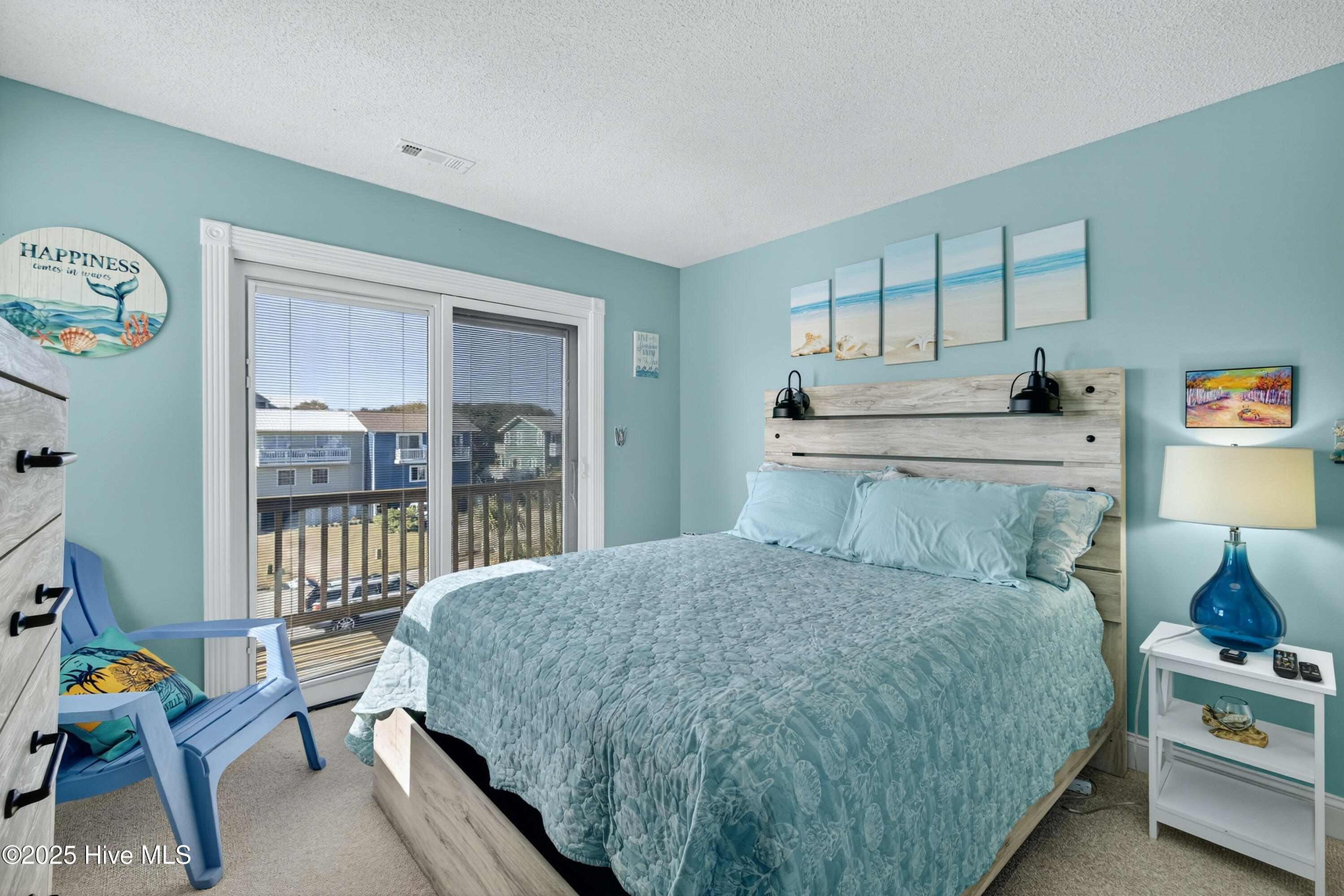 100542400 | Photo 39