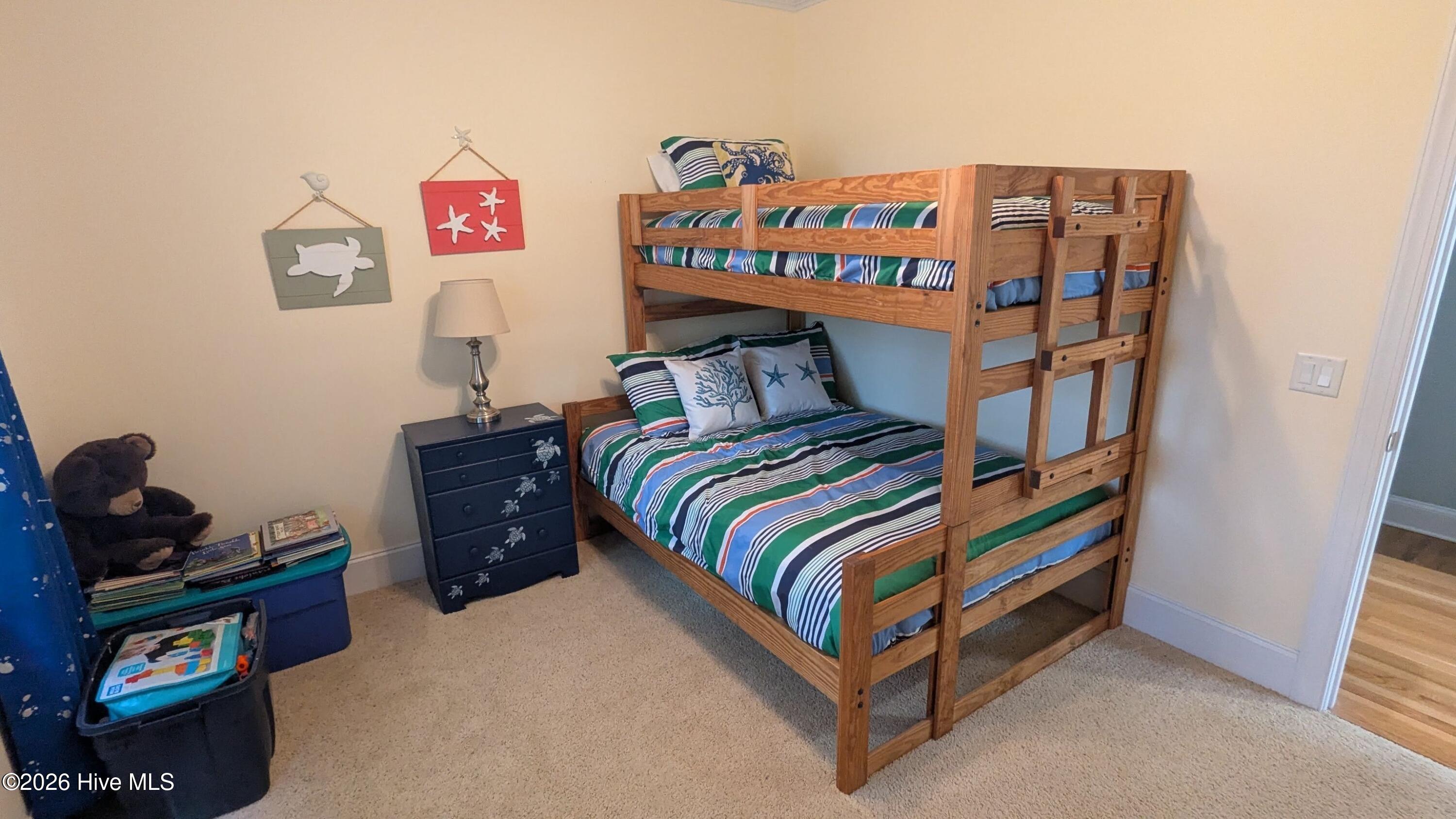 100550094 | Photo 16