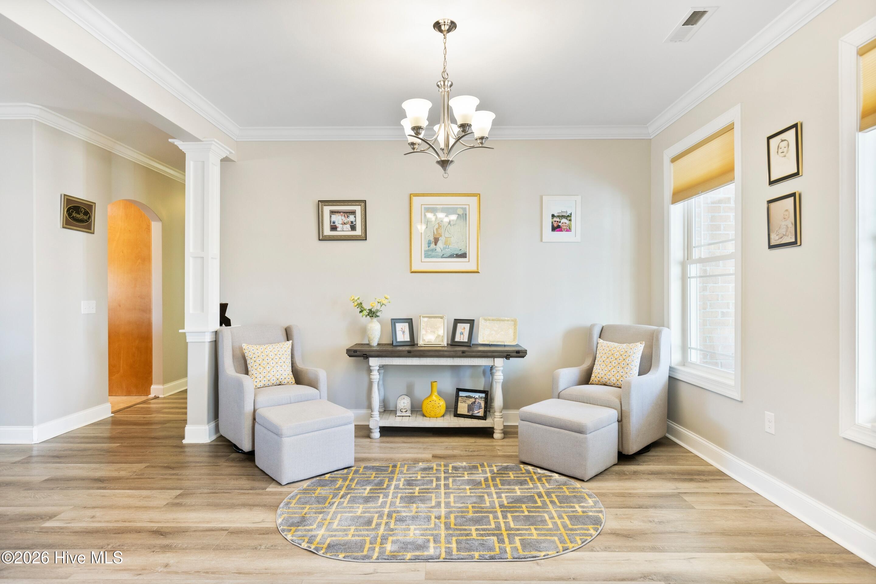 100547842 | Photo 17