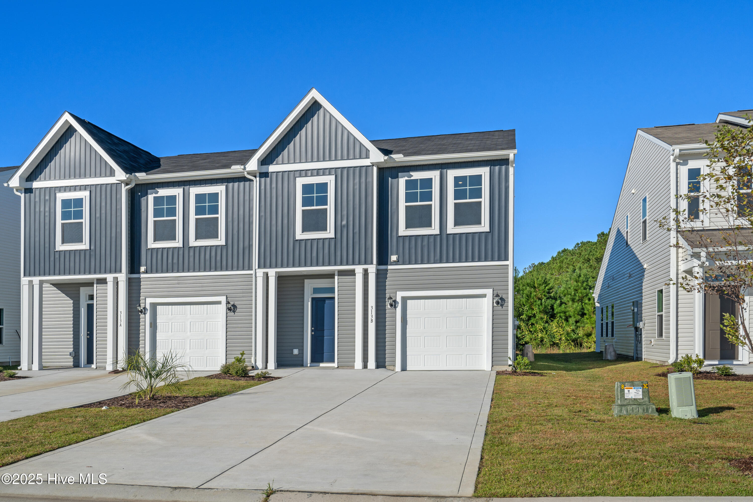 100536974 | Photo 33