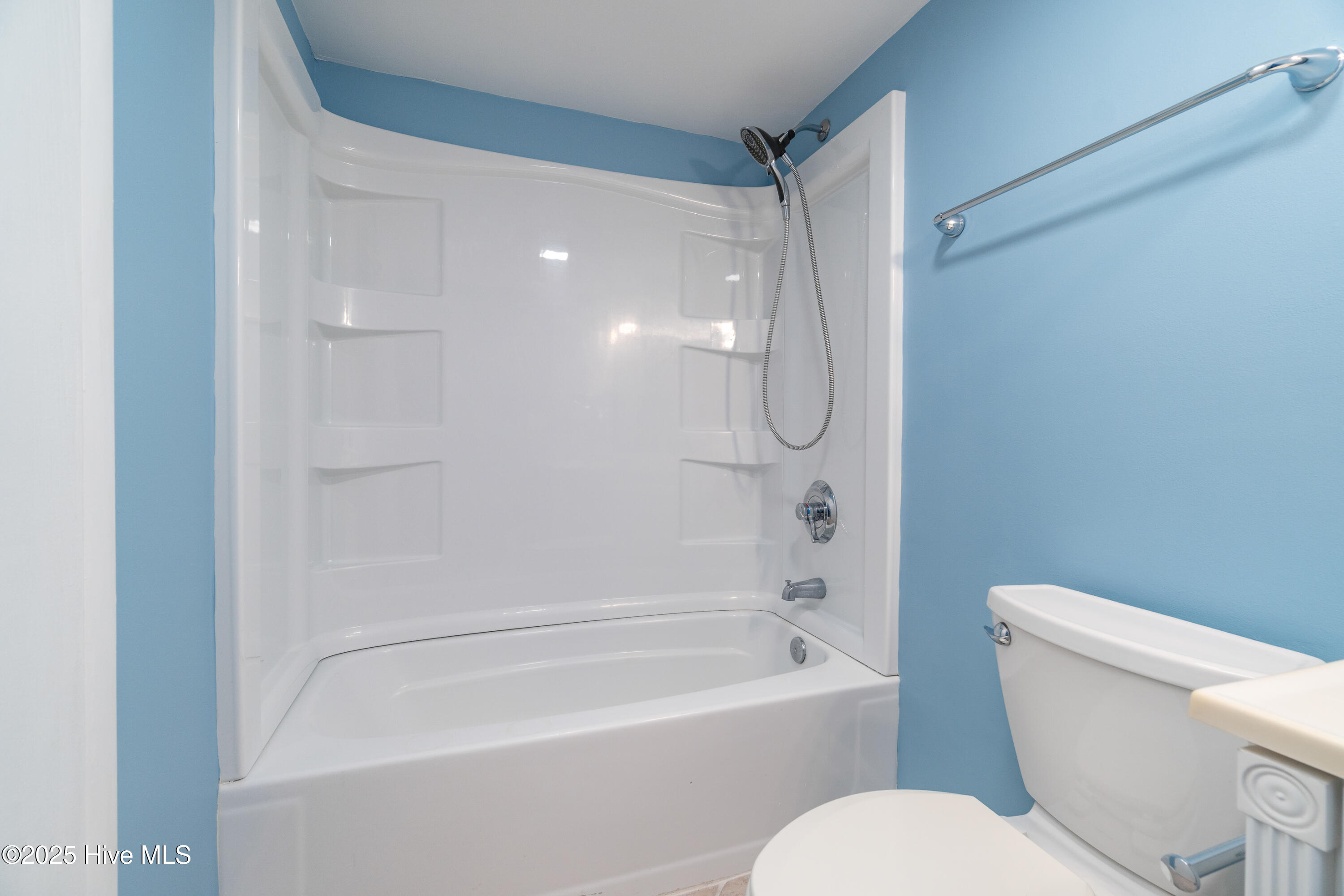 2305 W Fort Macon Road UNIT 207, Atlantic Beach, NC, 28512