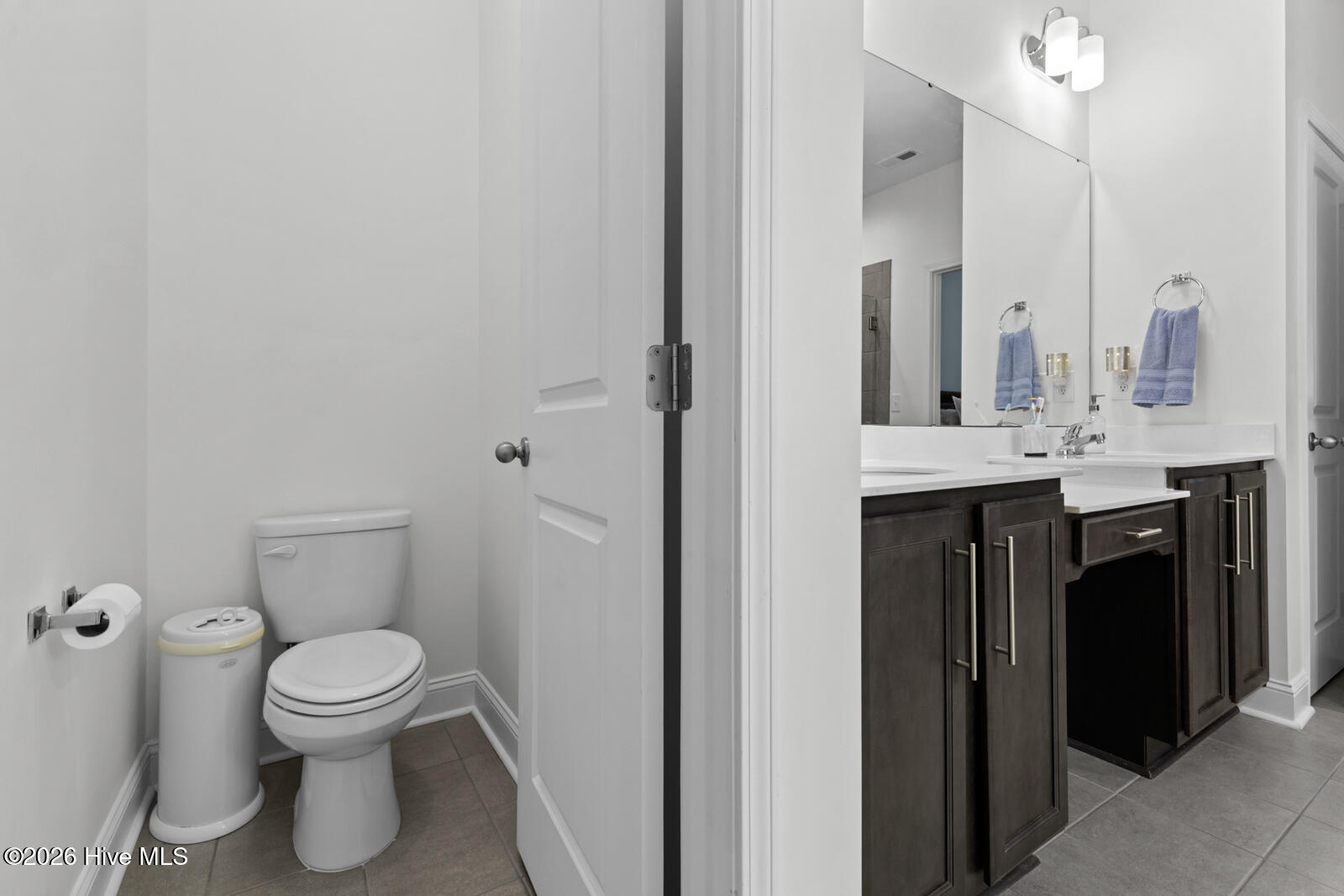 100565917 | Photo 26