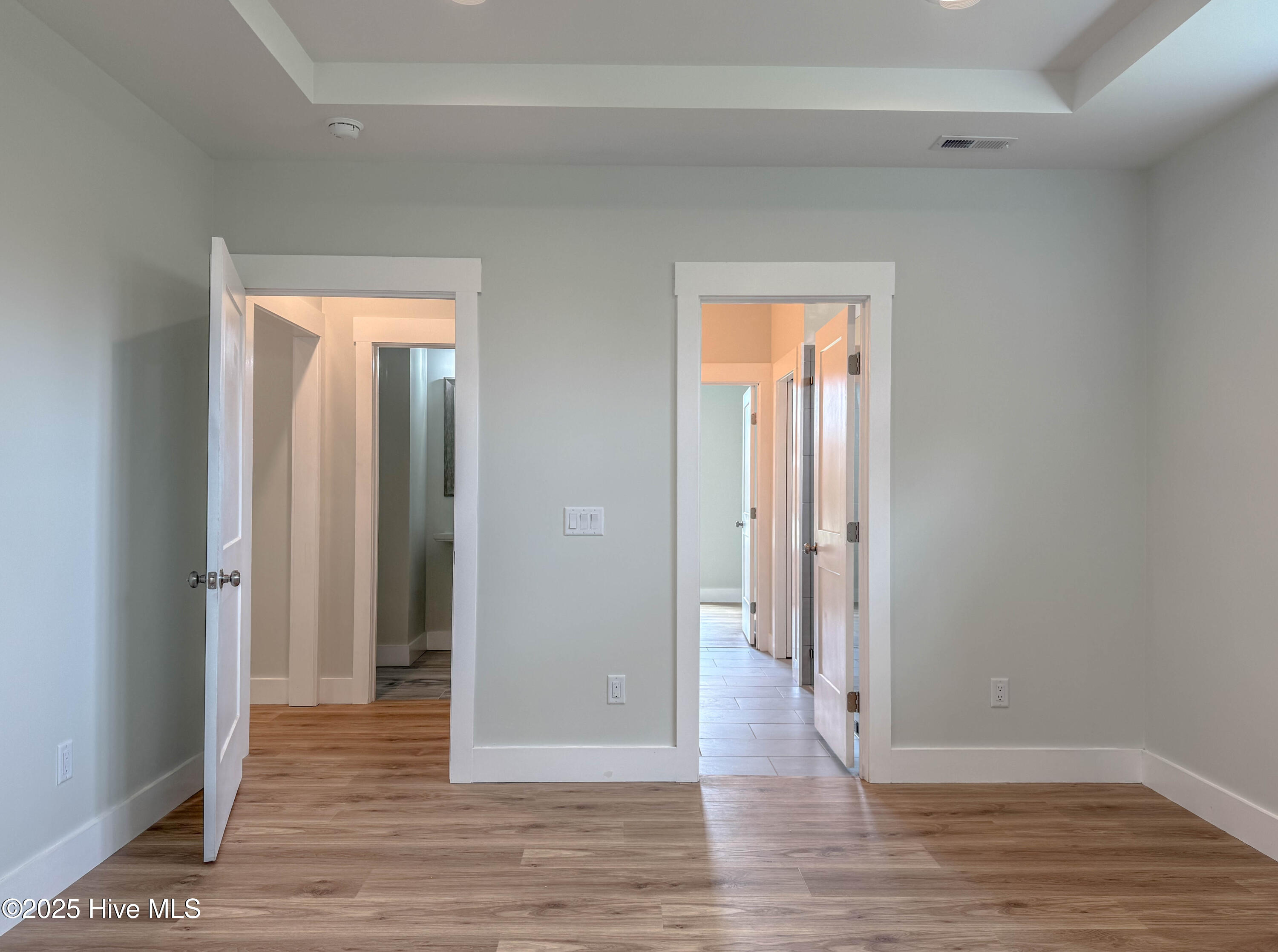 100529852 | Photo 27