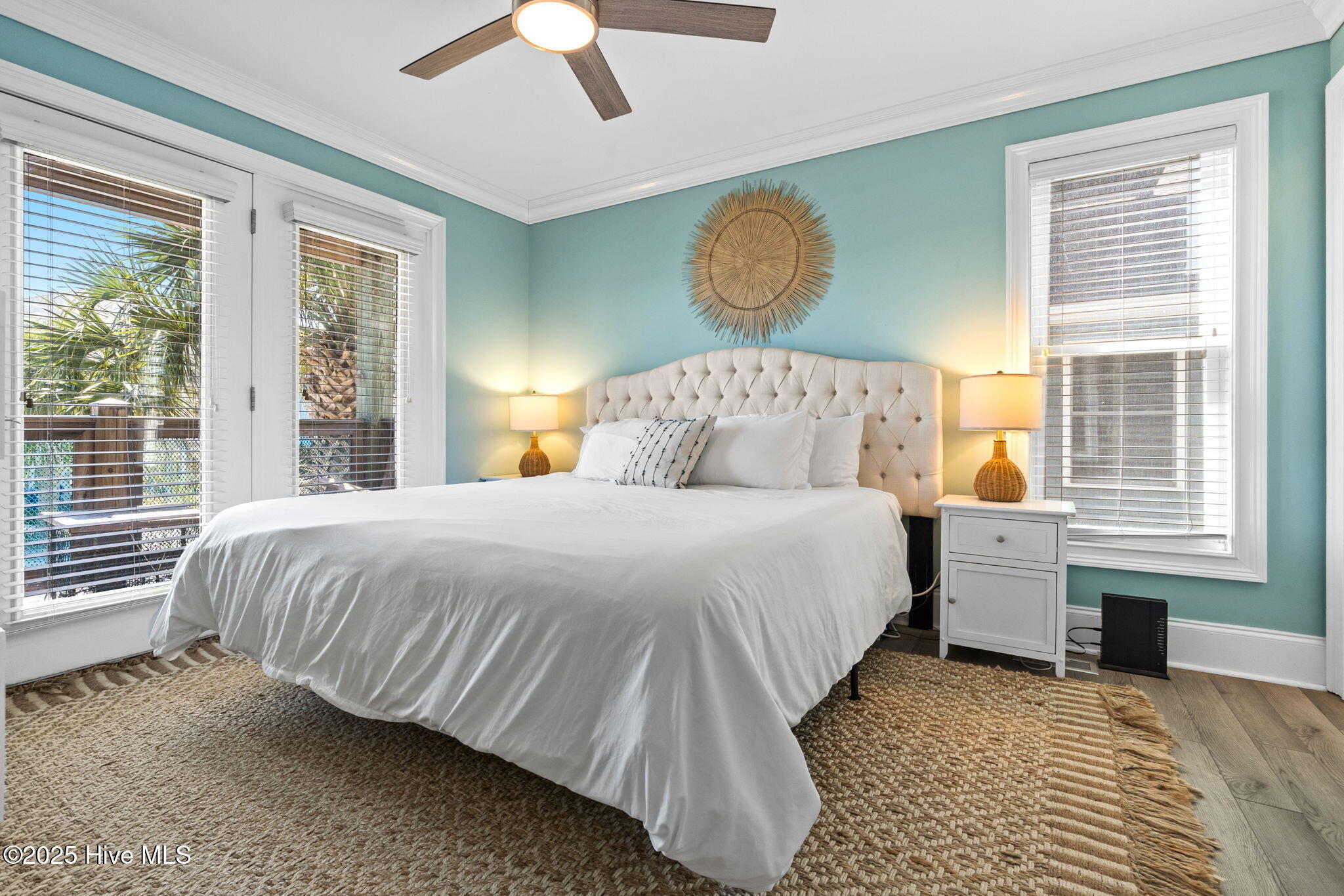 100535971 | Photo 30