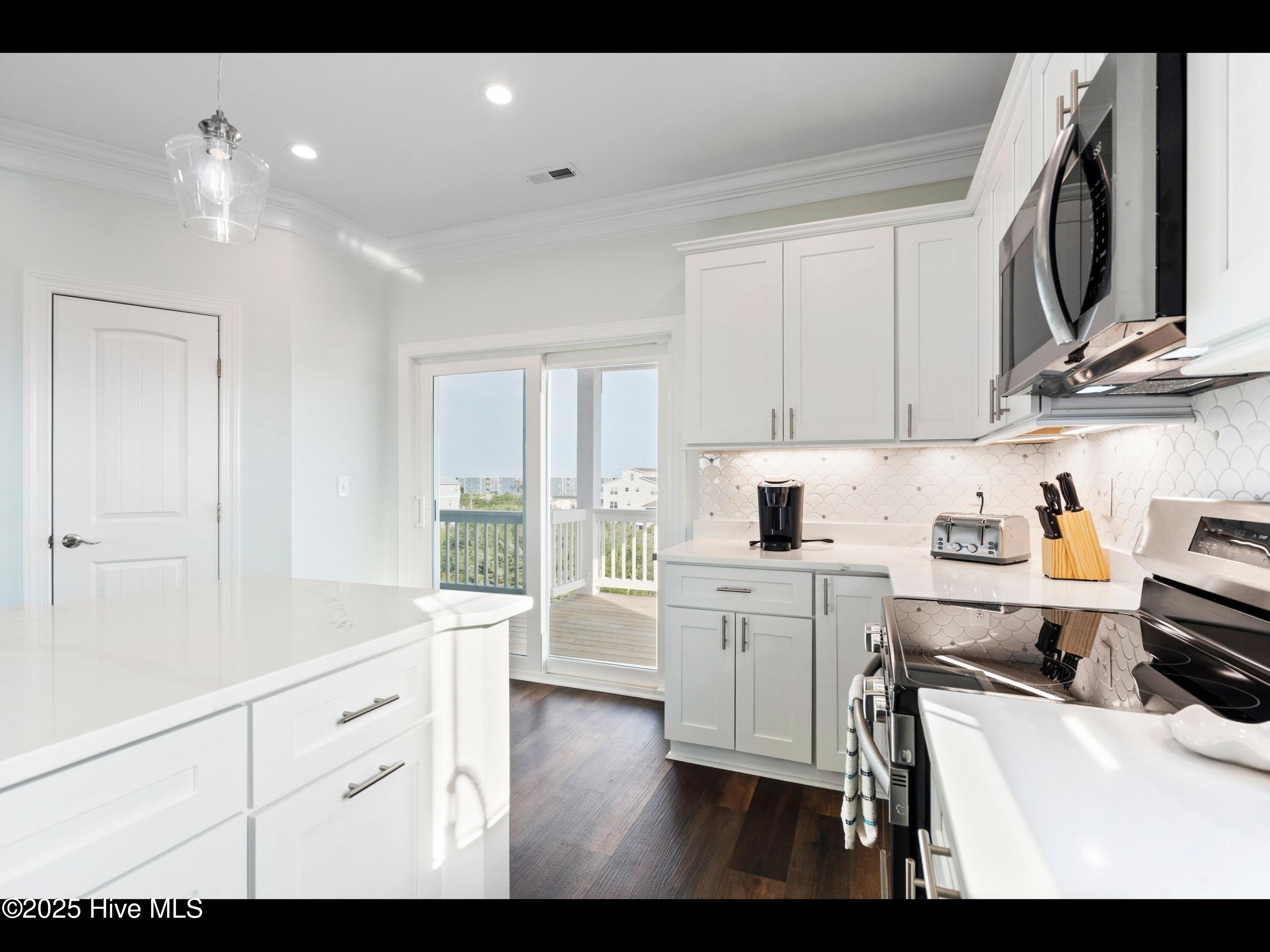 2083 New River Inlet Road A,North Topsail Beach